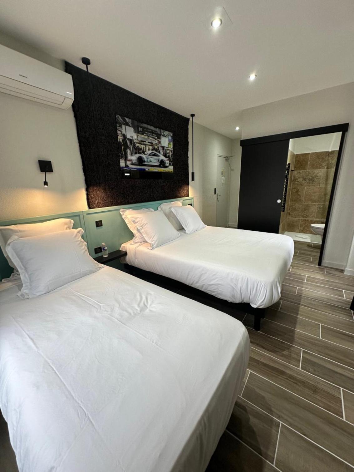 Triple Room - Photo 1