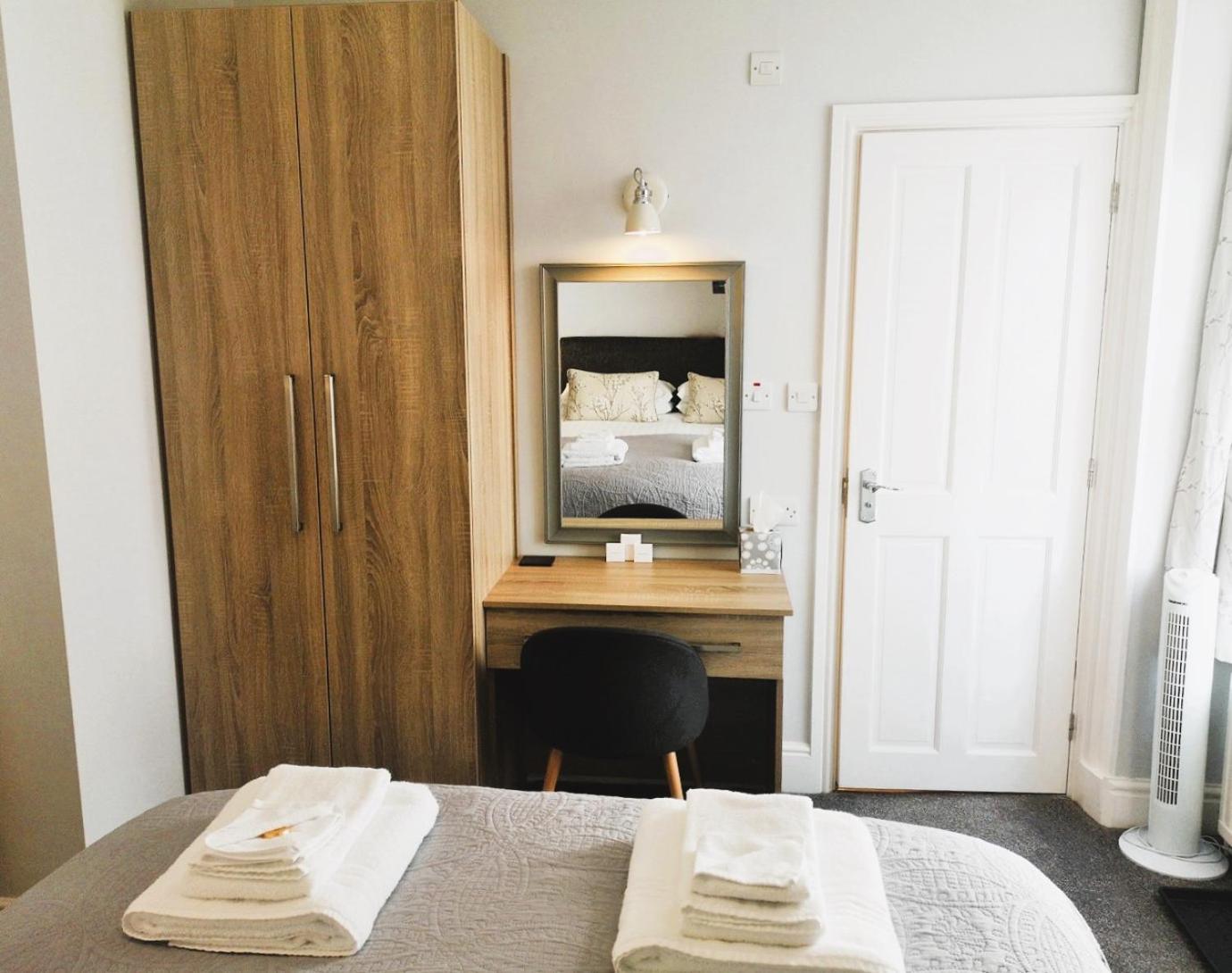 Small Double Room photo 2