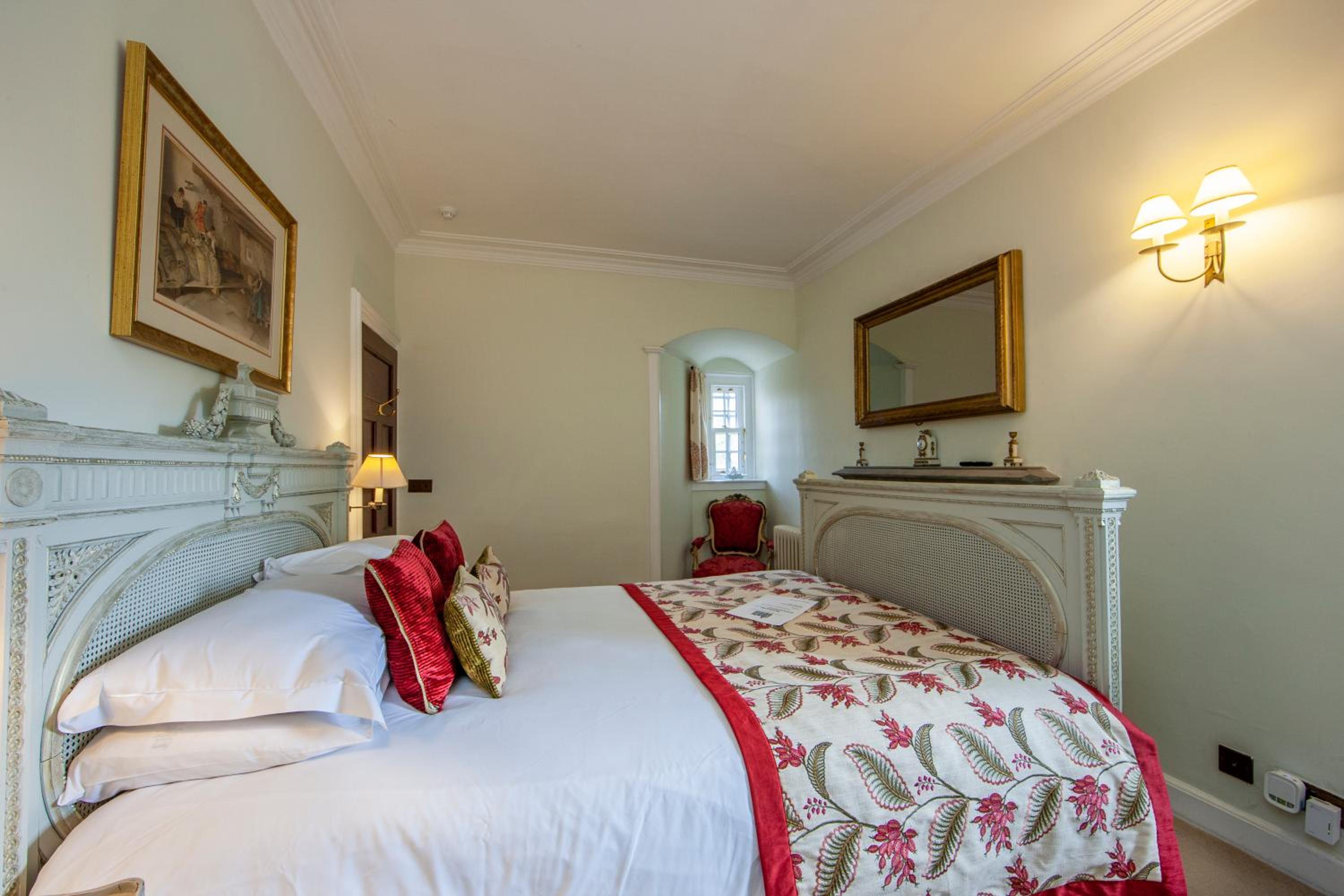 Standard Double Room - Photo 2