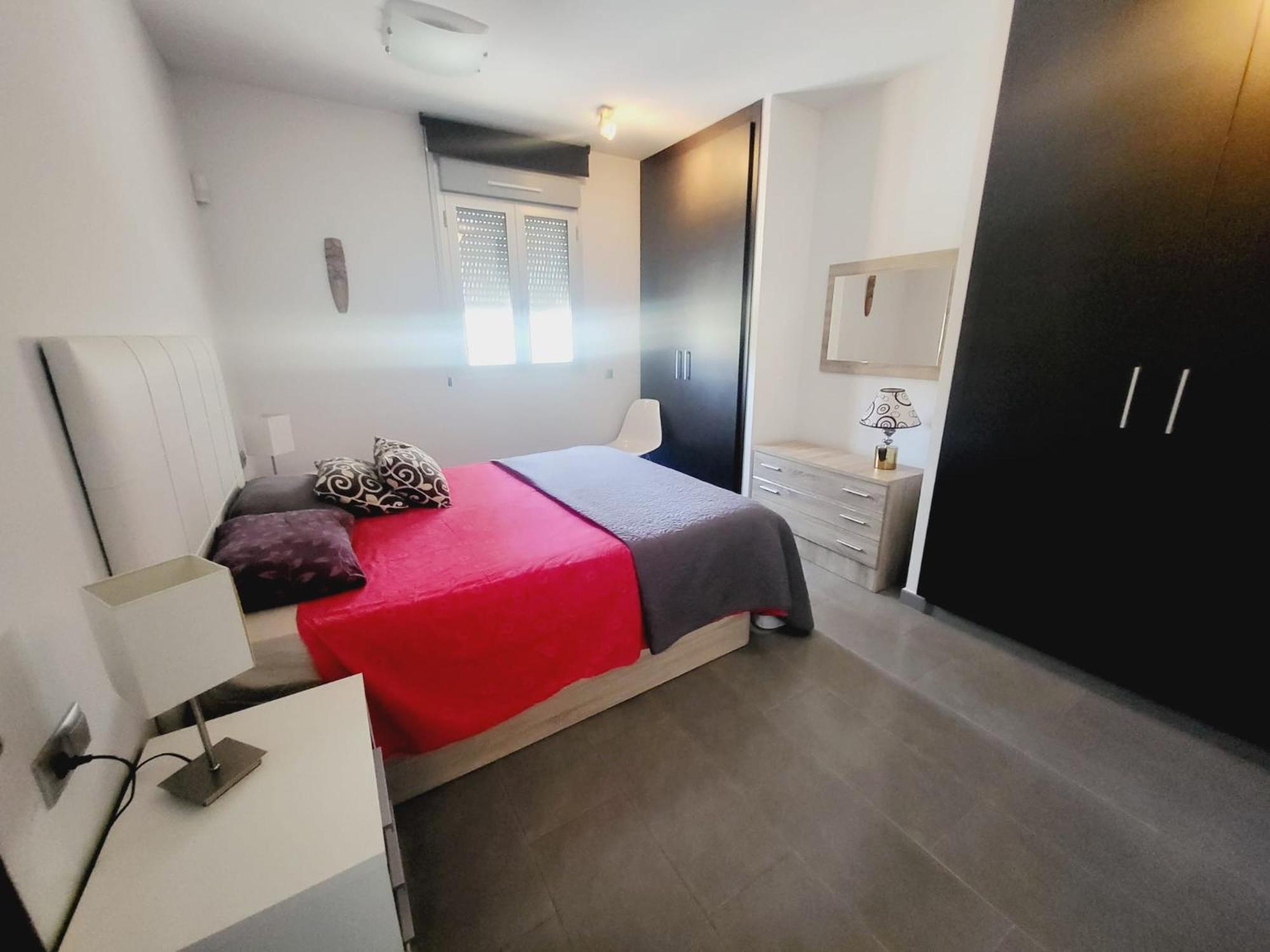 Apartamento con vista al jardín