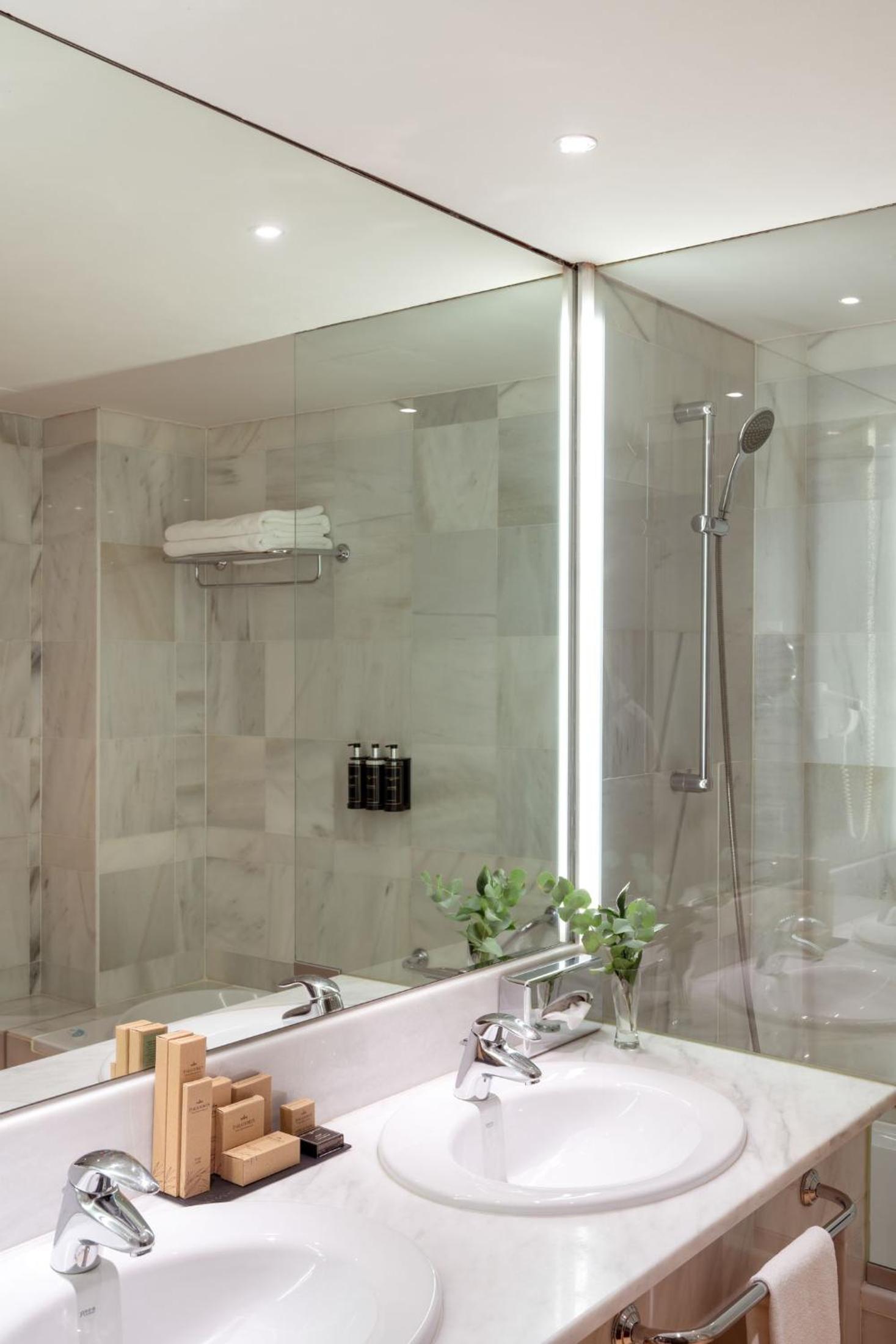 Junior Suite - Photo 8