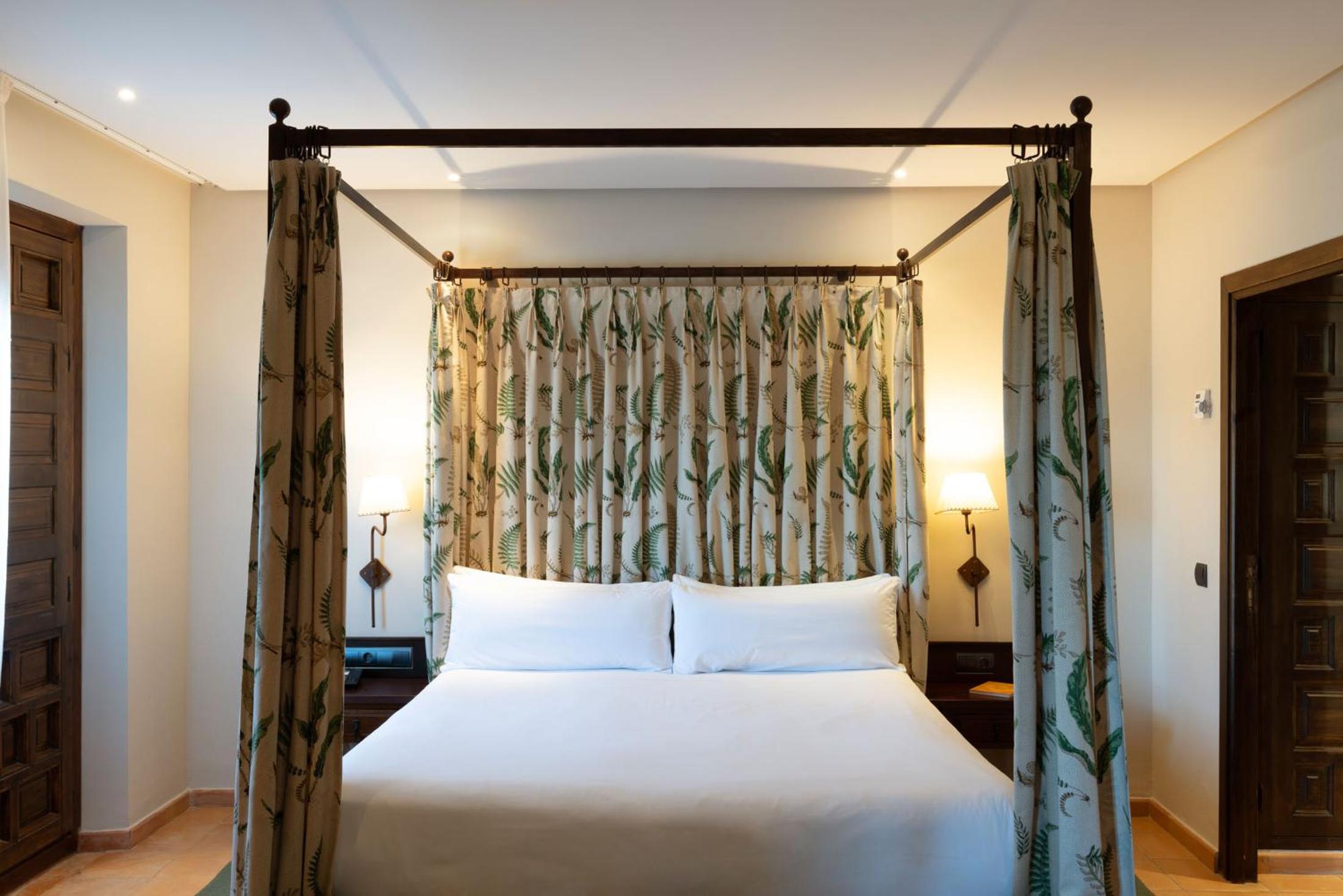 Junior Suite - Photo 1