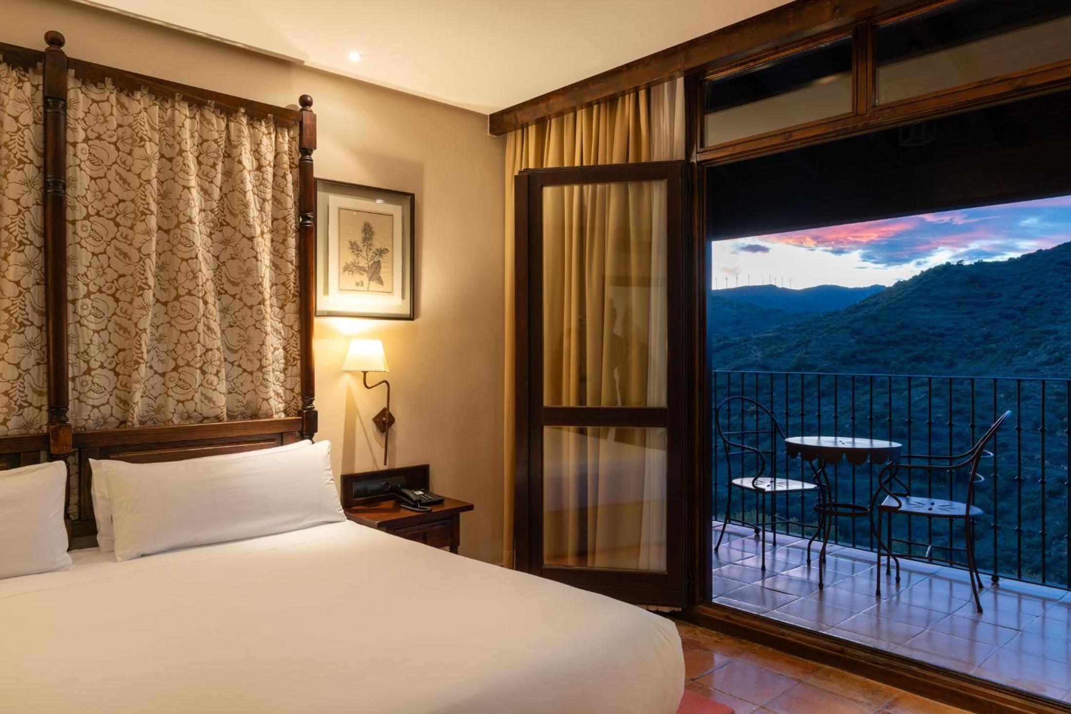 Superior Double Room - Photo 7