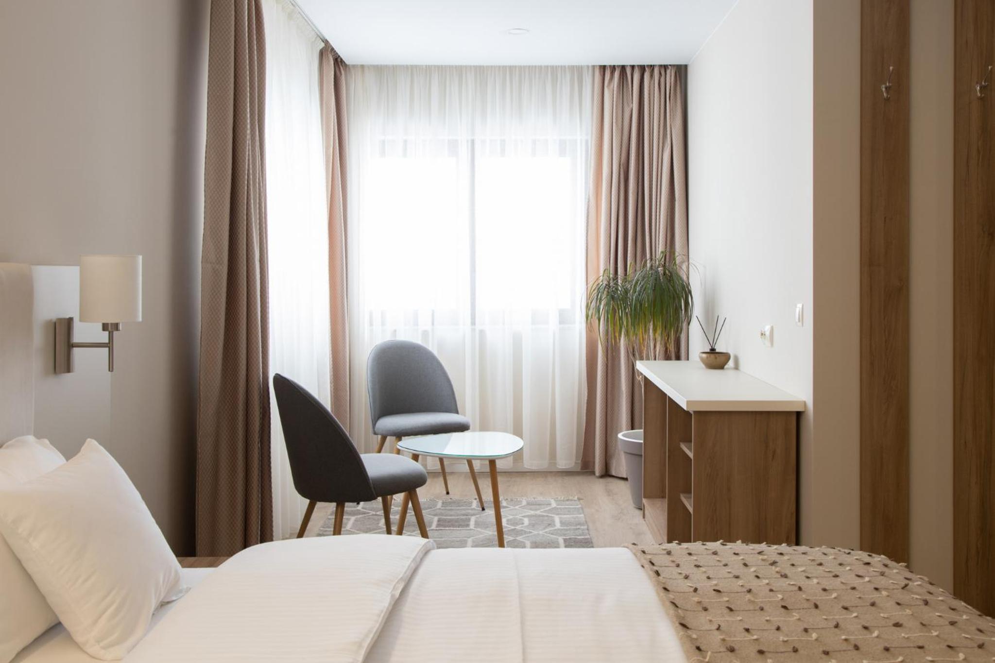 Triple Room with Lake View photo 3