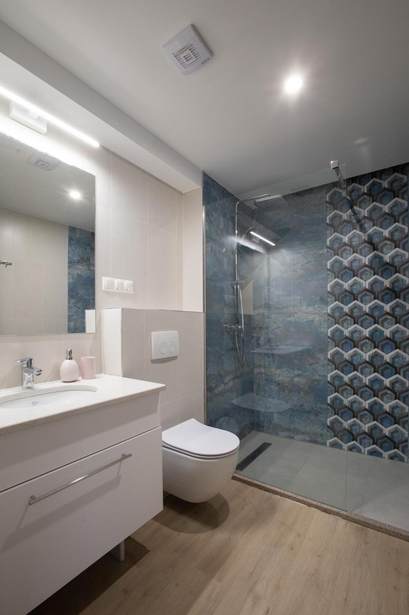 Triple Room with Lake View photo 2