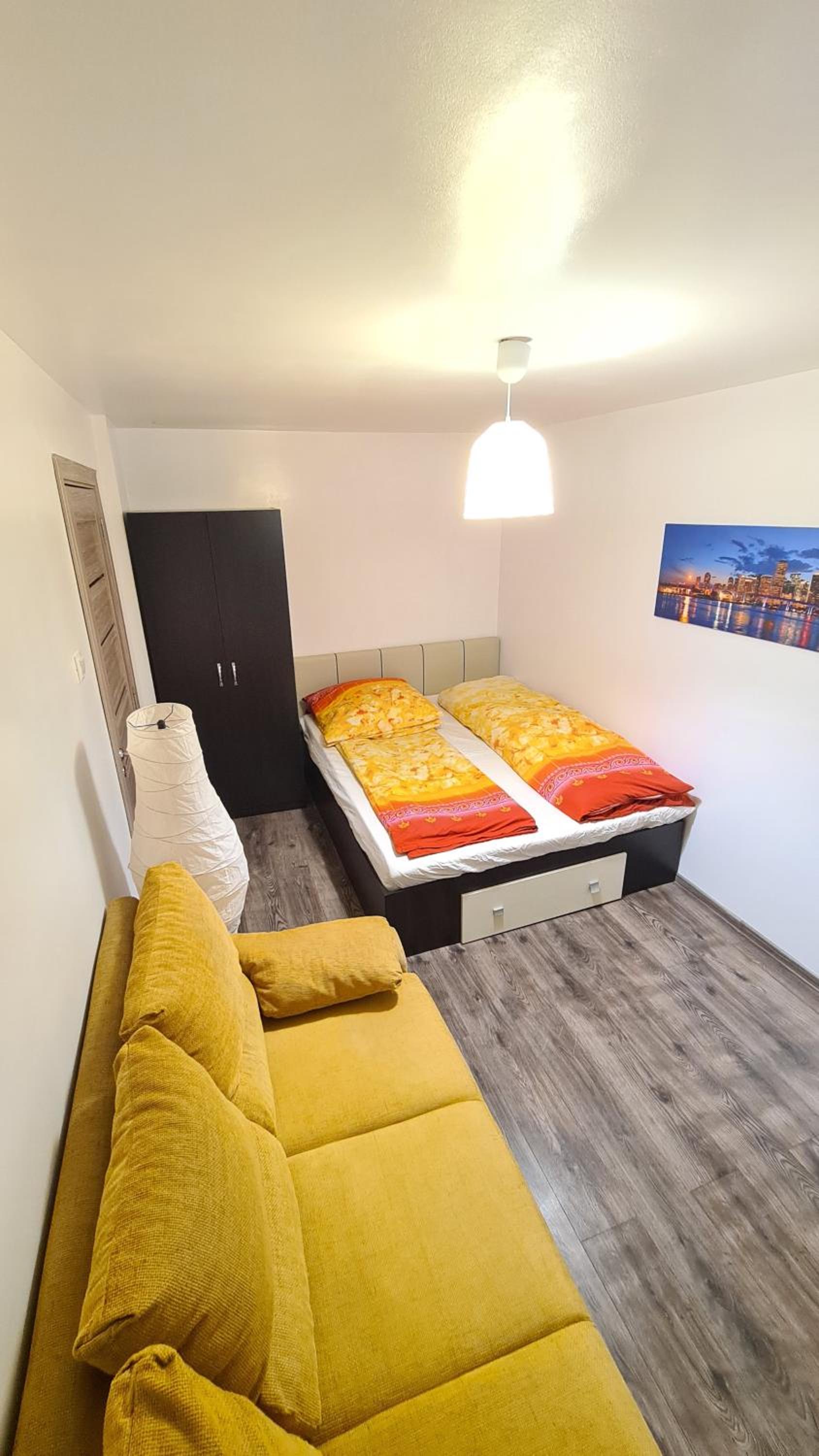Two-Bedroom Apartment - Photo 3