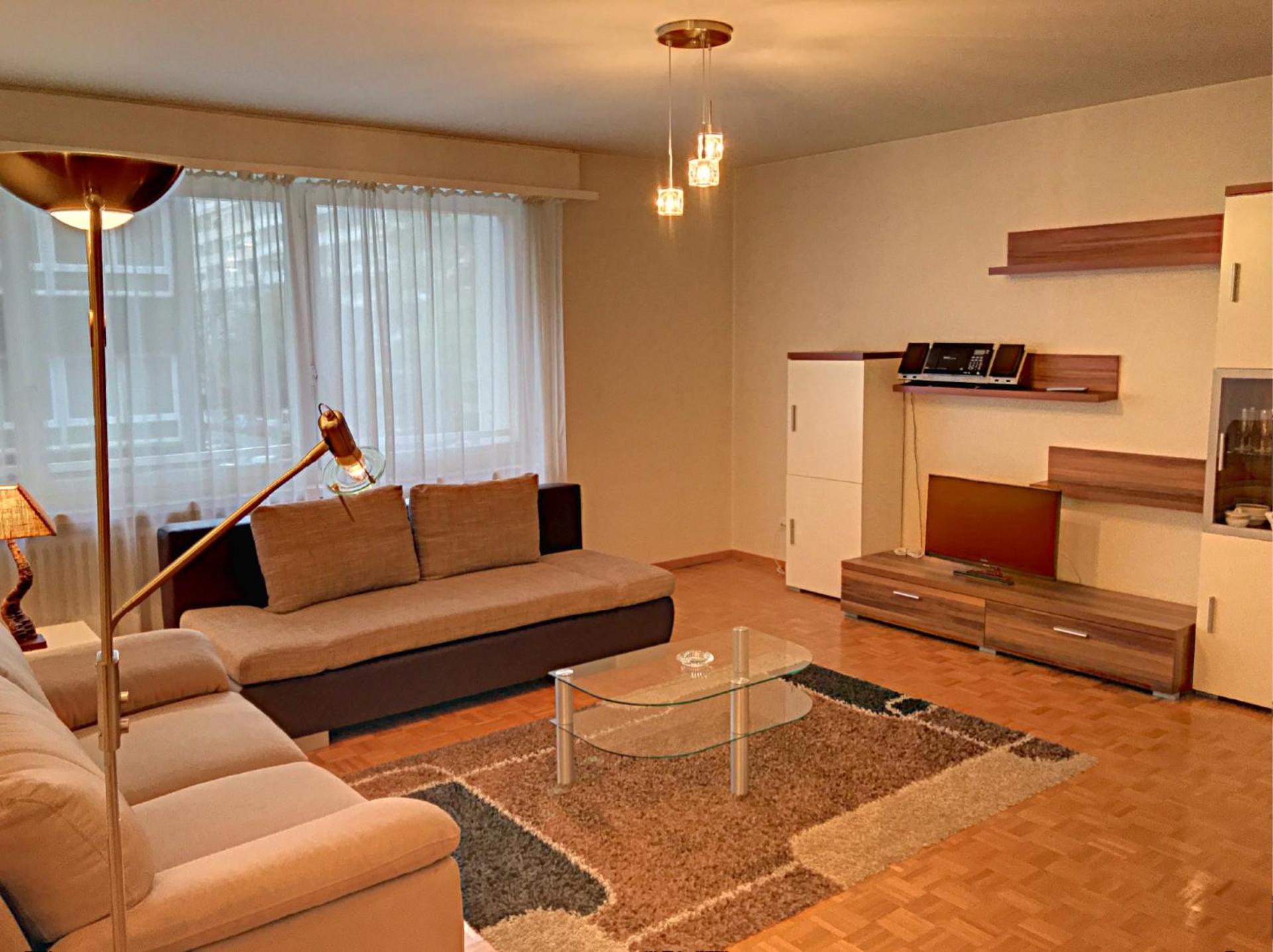 One-Bedroom Apartment photo 1