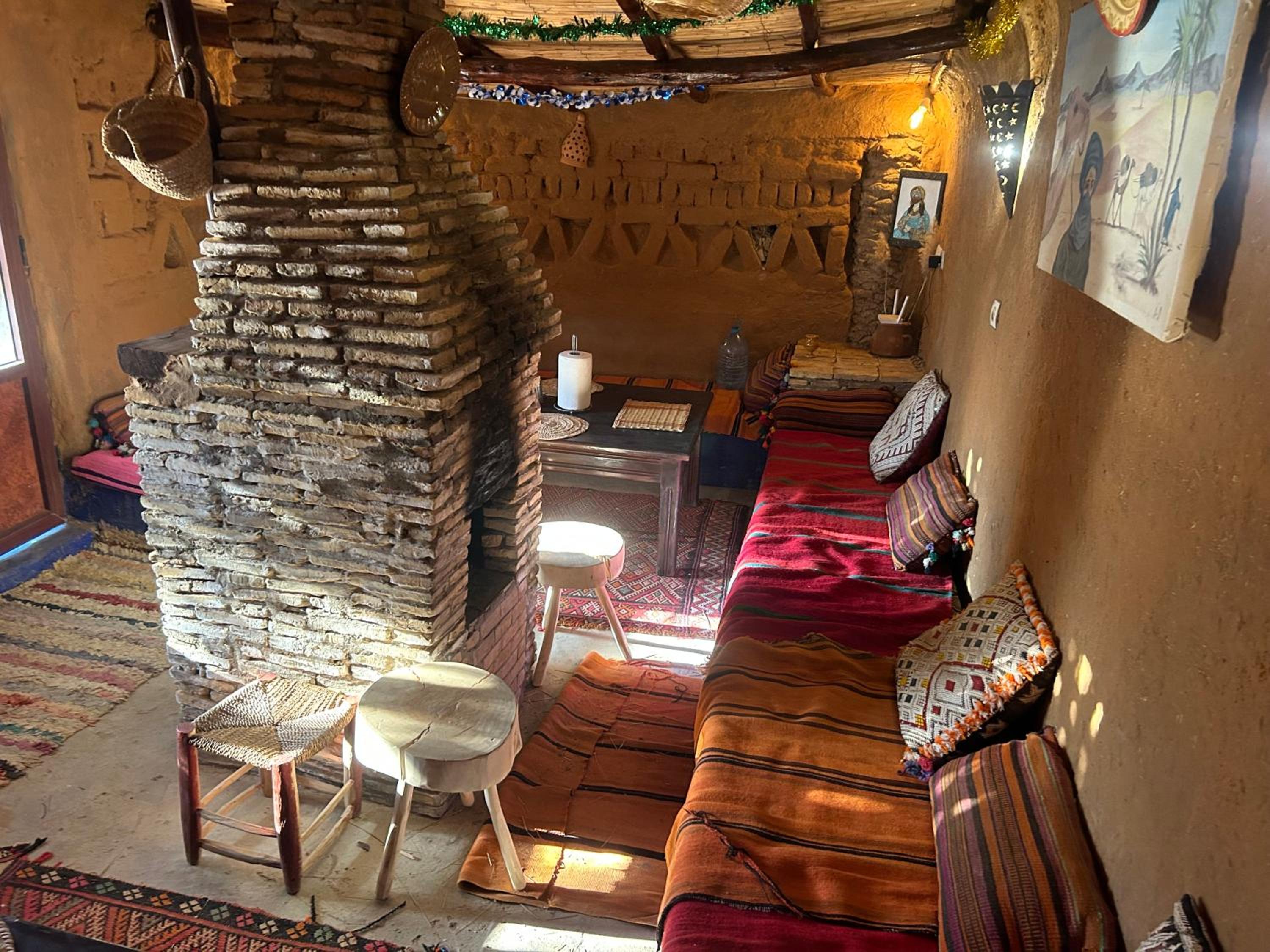 Standard Double Room - Photo 13