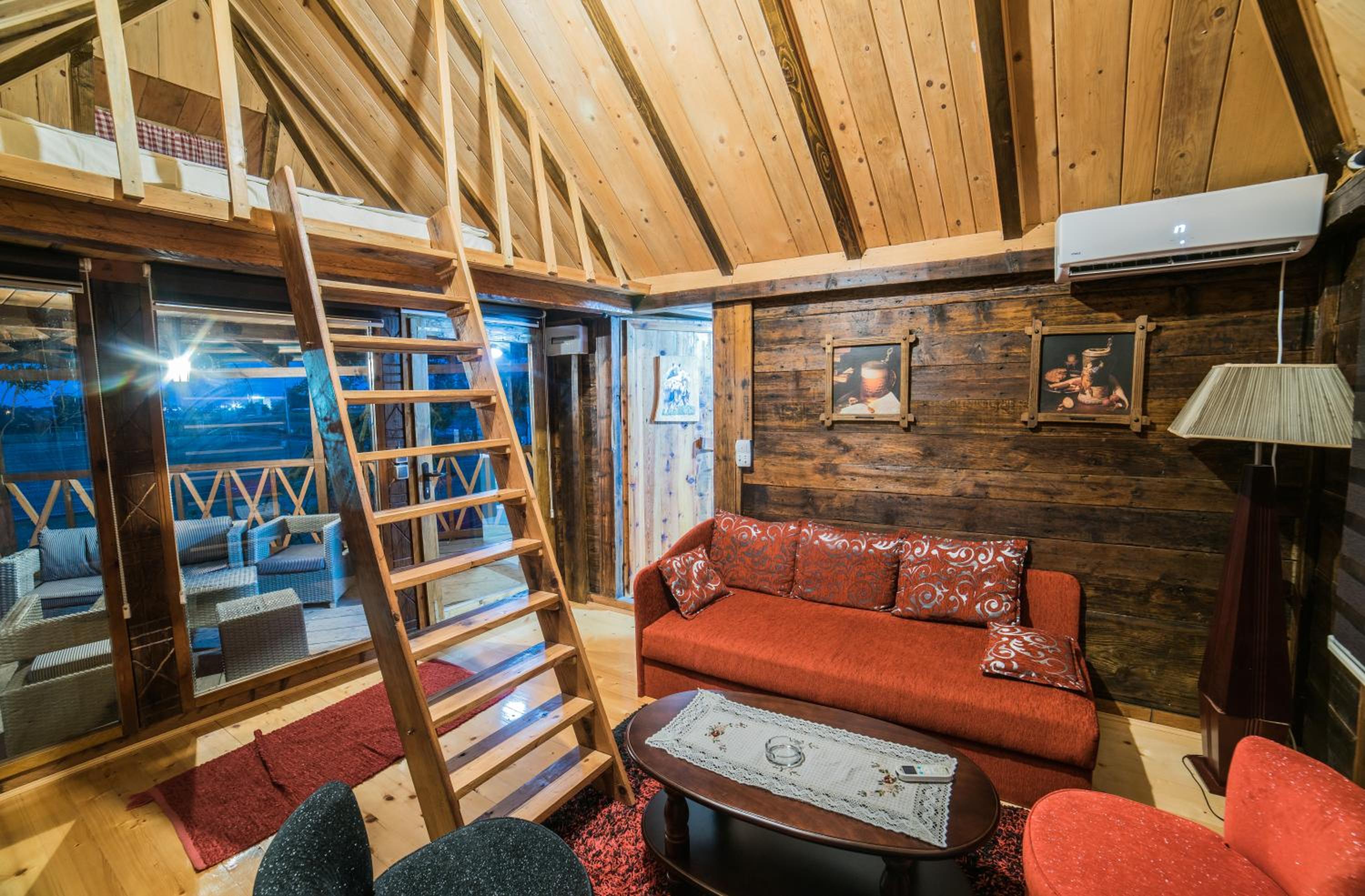 Suite with Lake View