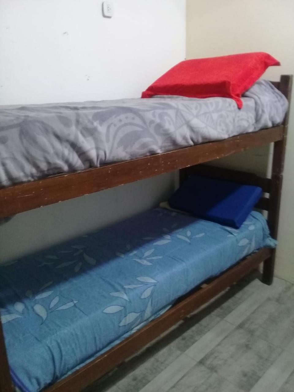 One-Bedroom House photo 1
