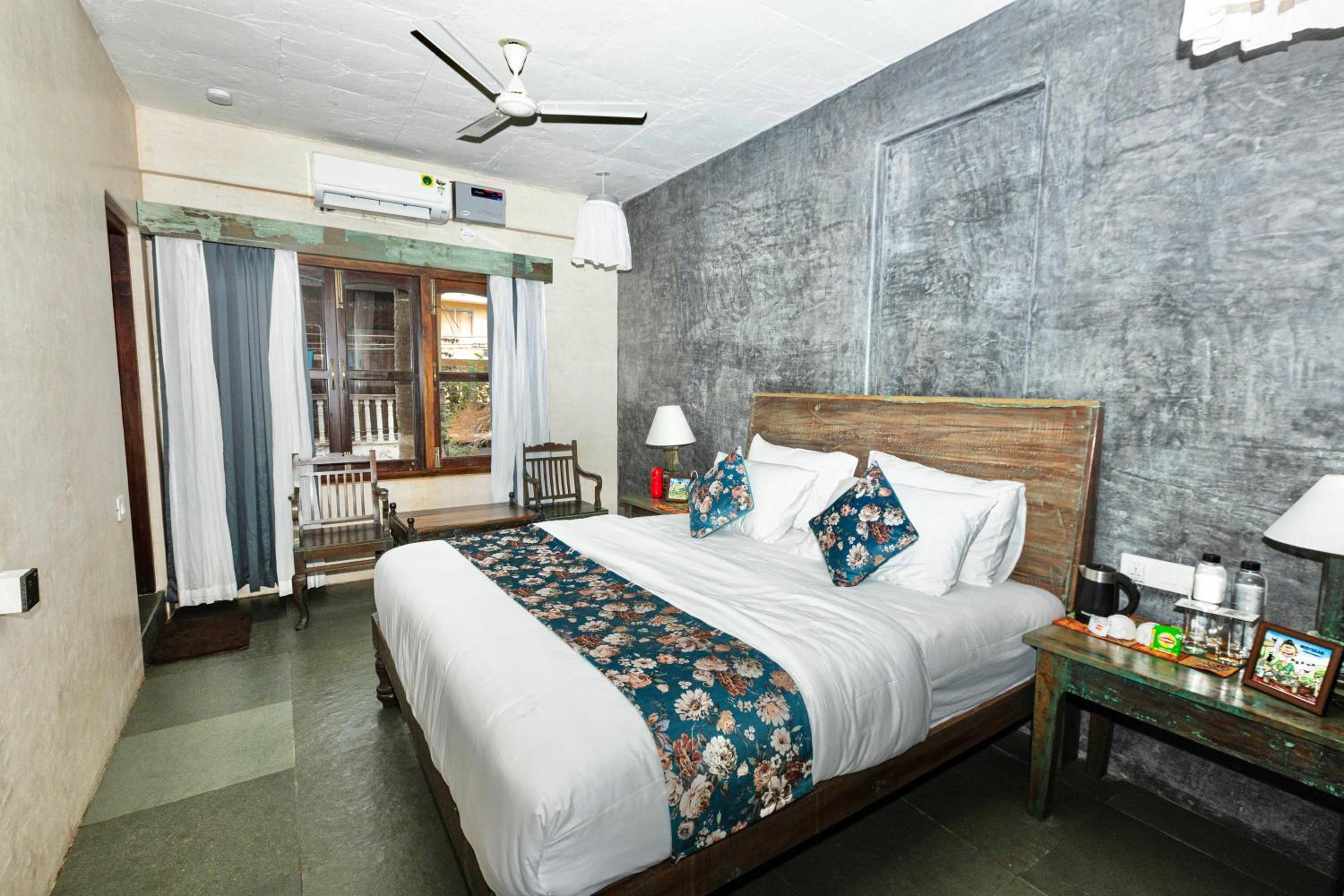 Deluxe Queen Room photo 1