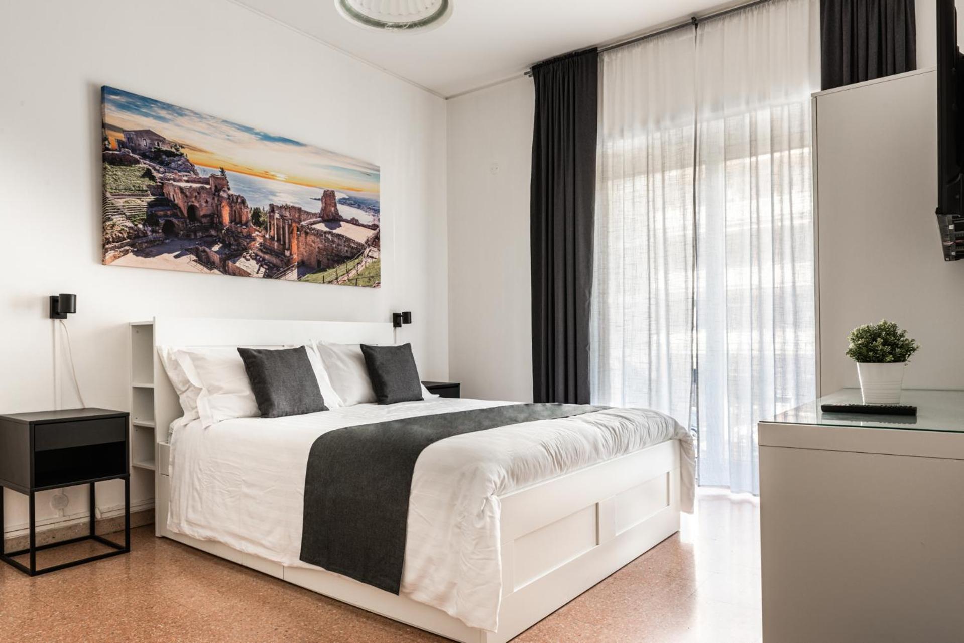 Double Room with Shared Bathroom