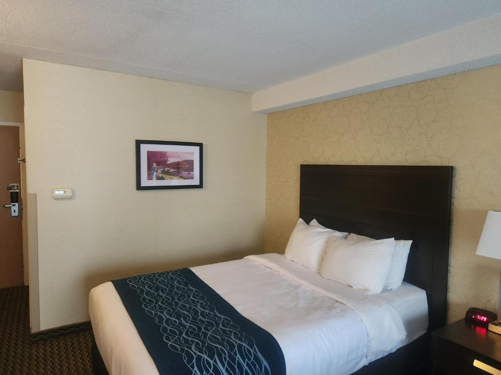 Double Room with Two Double Beds - Ground Floor photo 1