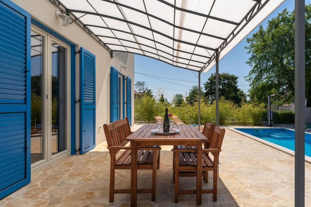 Two-Bedroom Villa photo 2