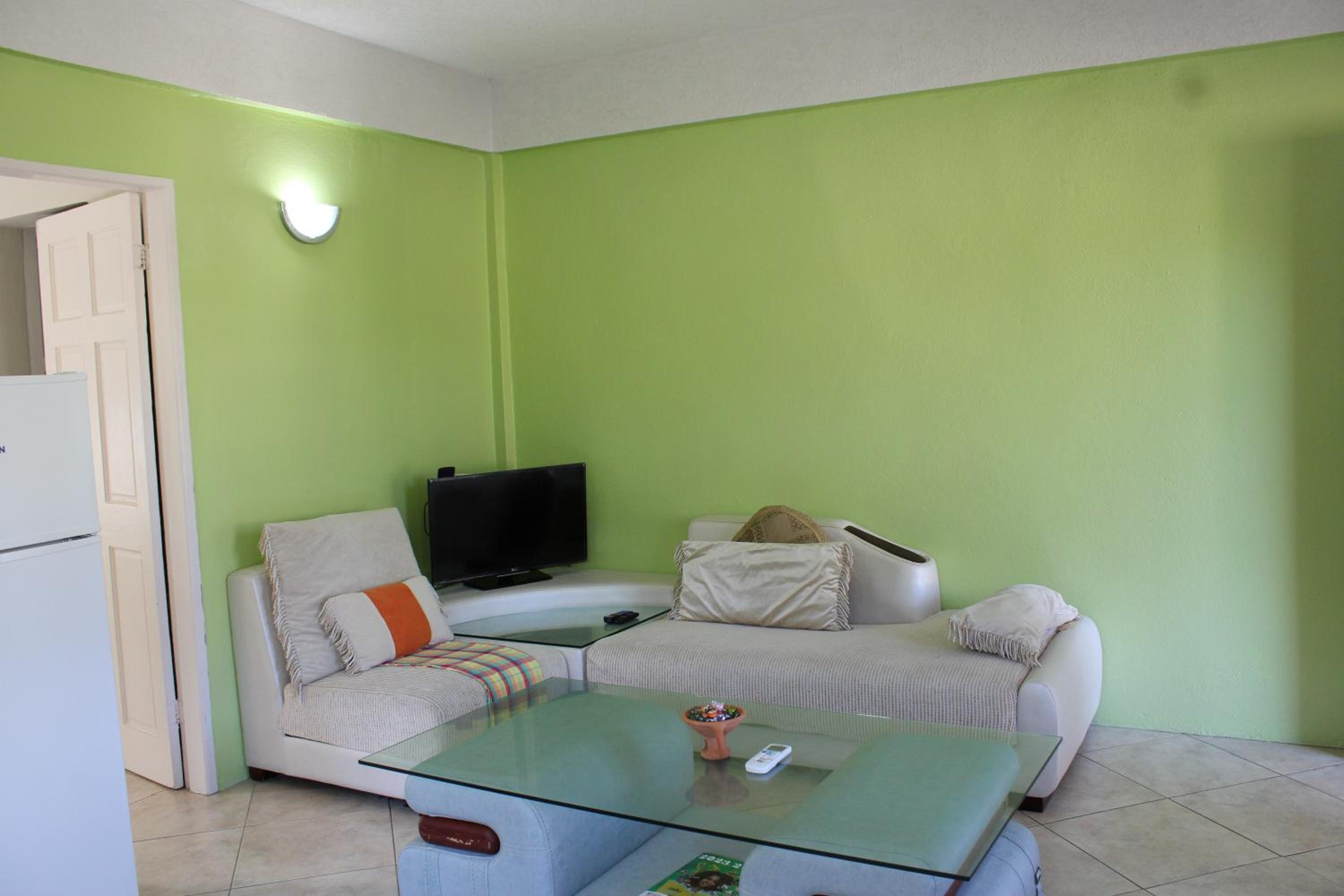 Deluxe Junior Suite photo 2