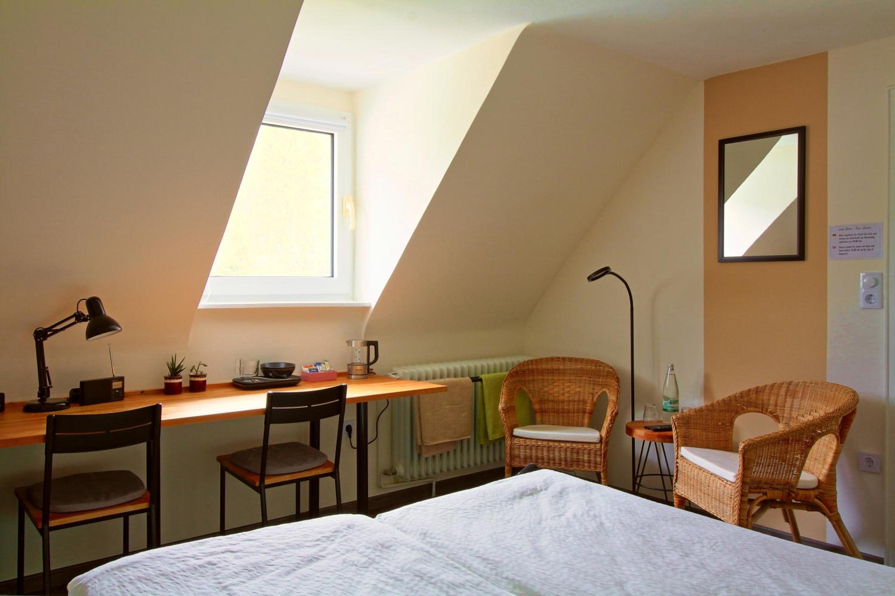 Double Room - Photo 7