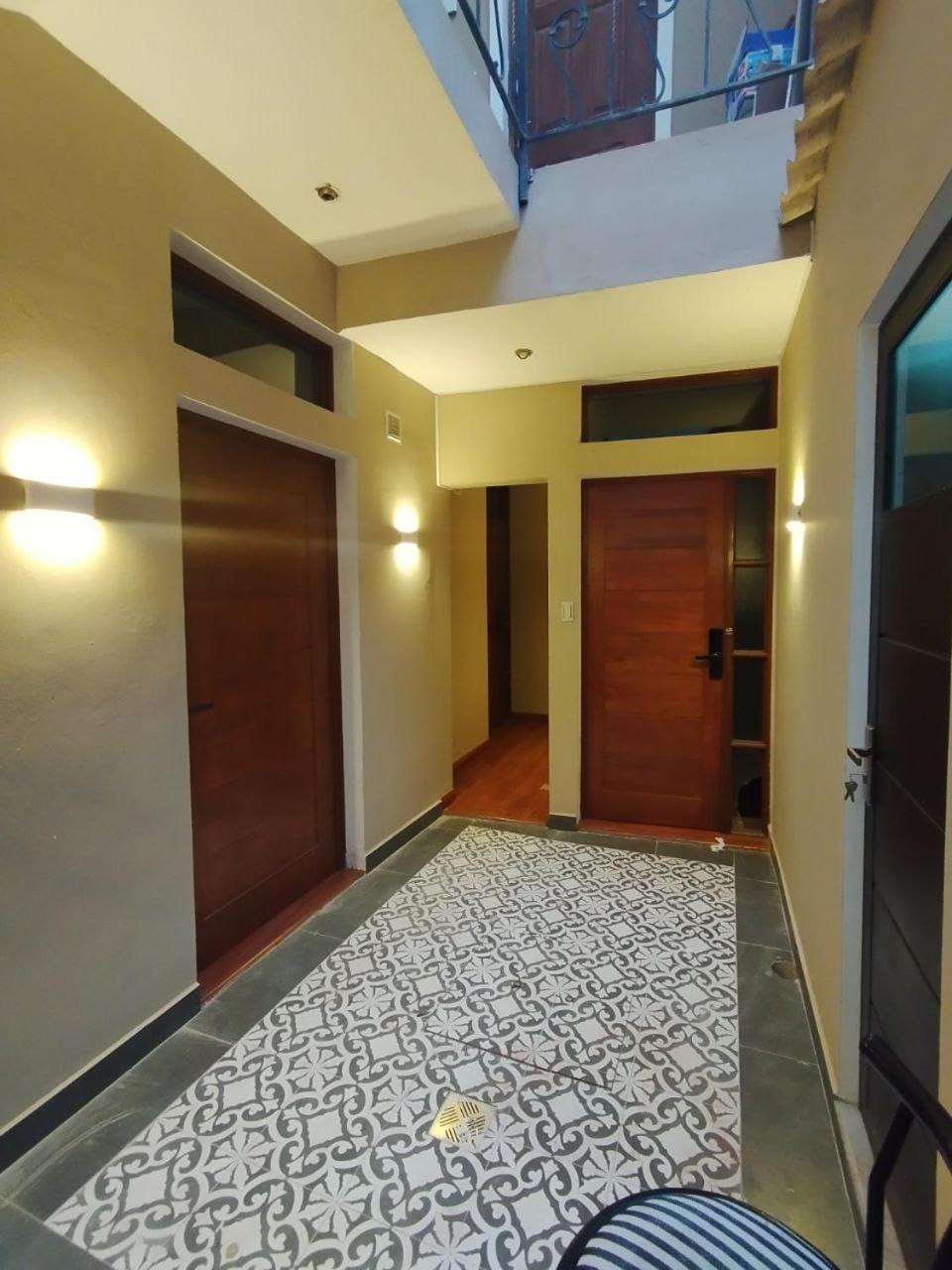 Single Room With Private Bathroom photo 3