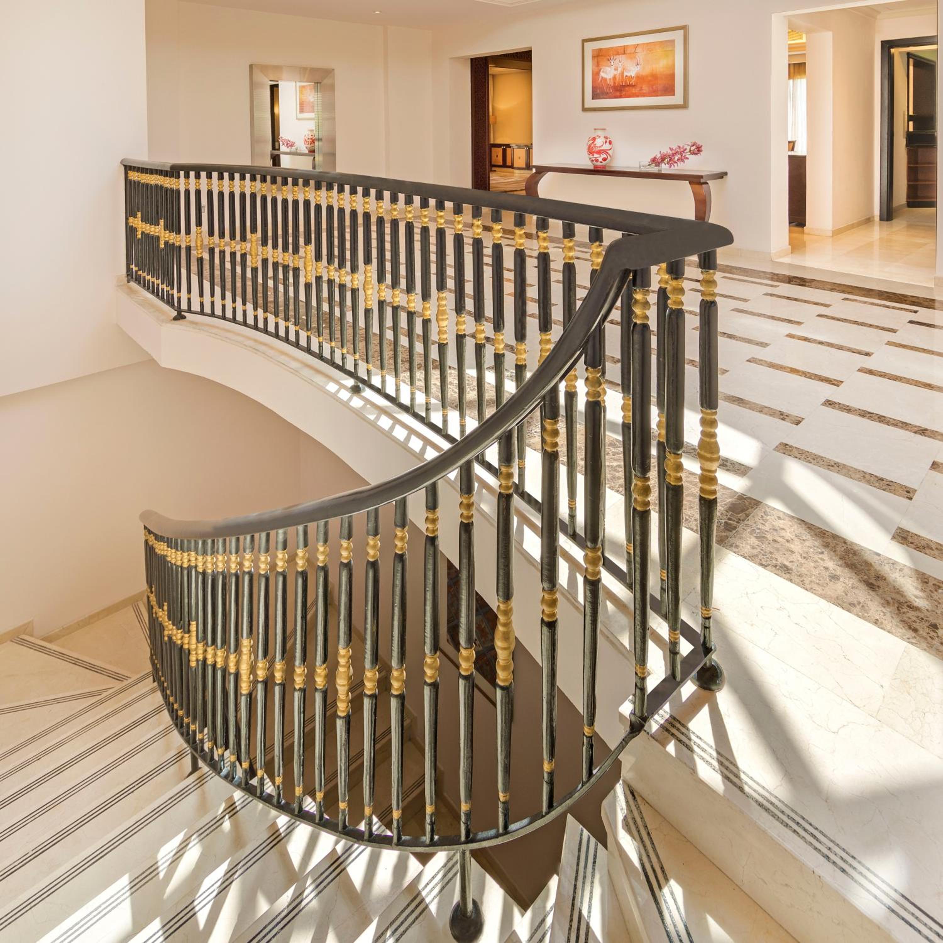 Three-Bedroom Villa - Upper Floor - Photo 9