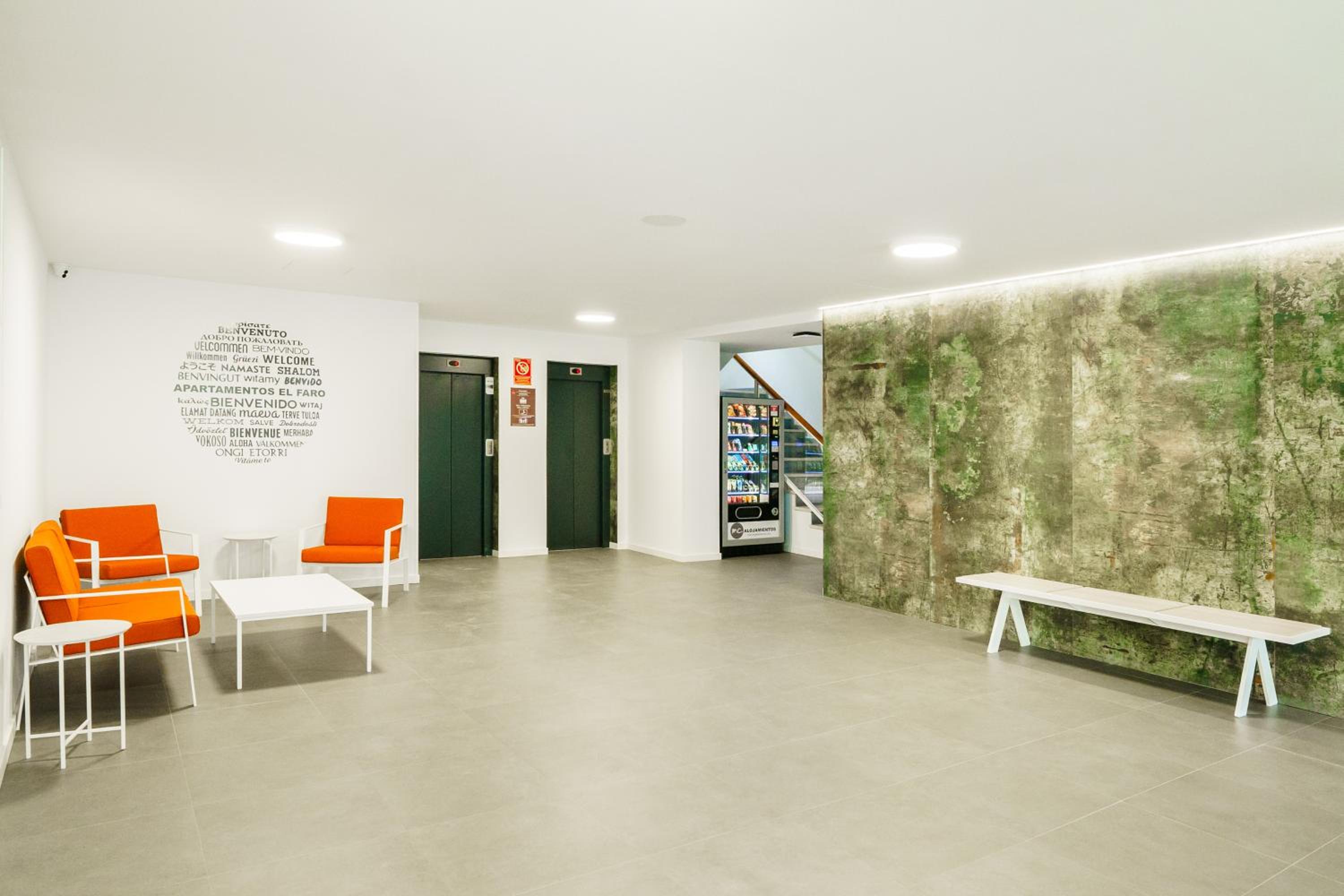 One-Bedroom Apartment - Photo 21