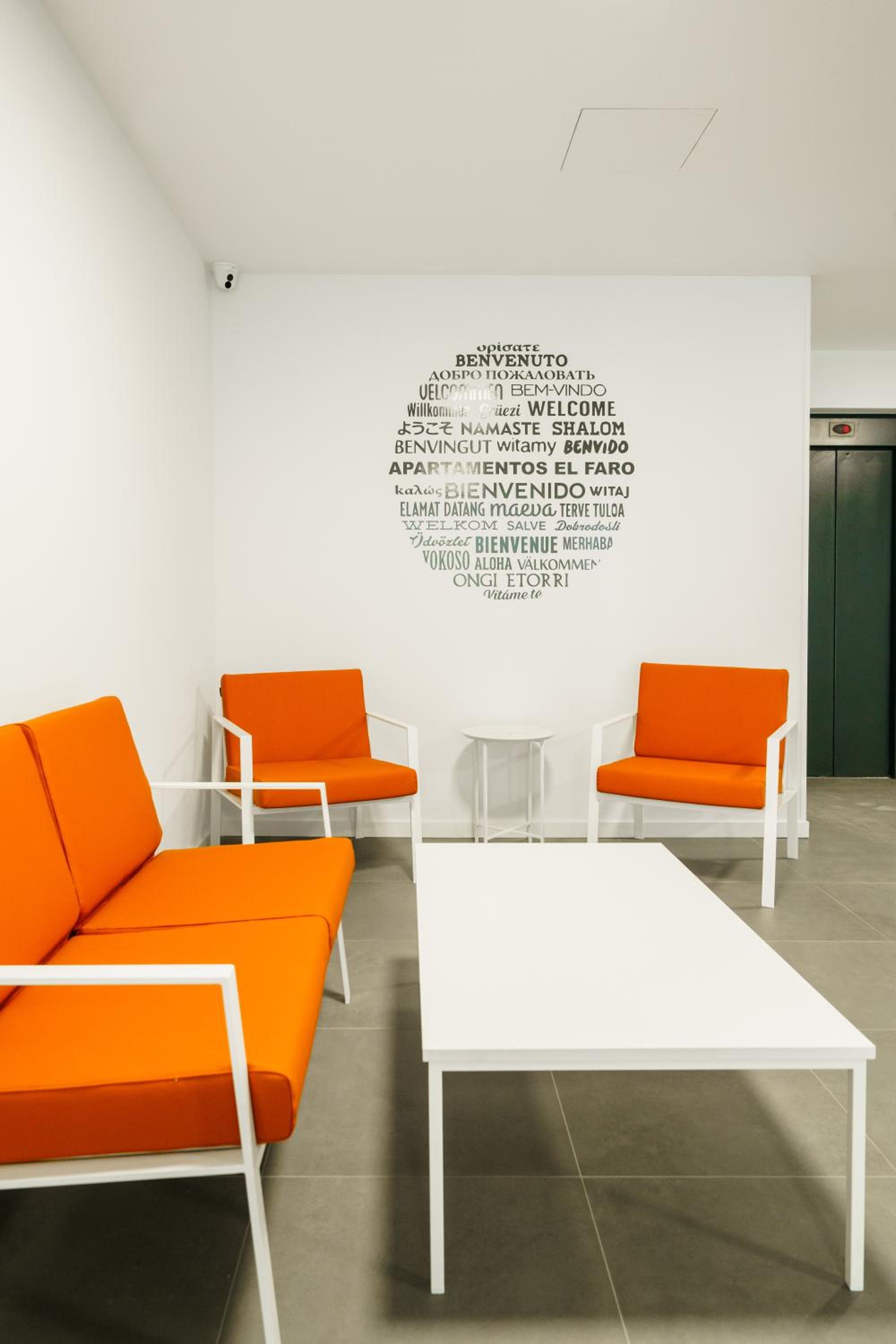 One-Bedroom Apartment - Photo 14