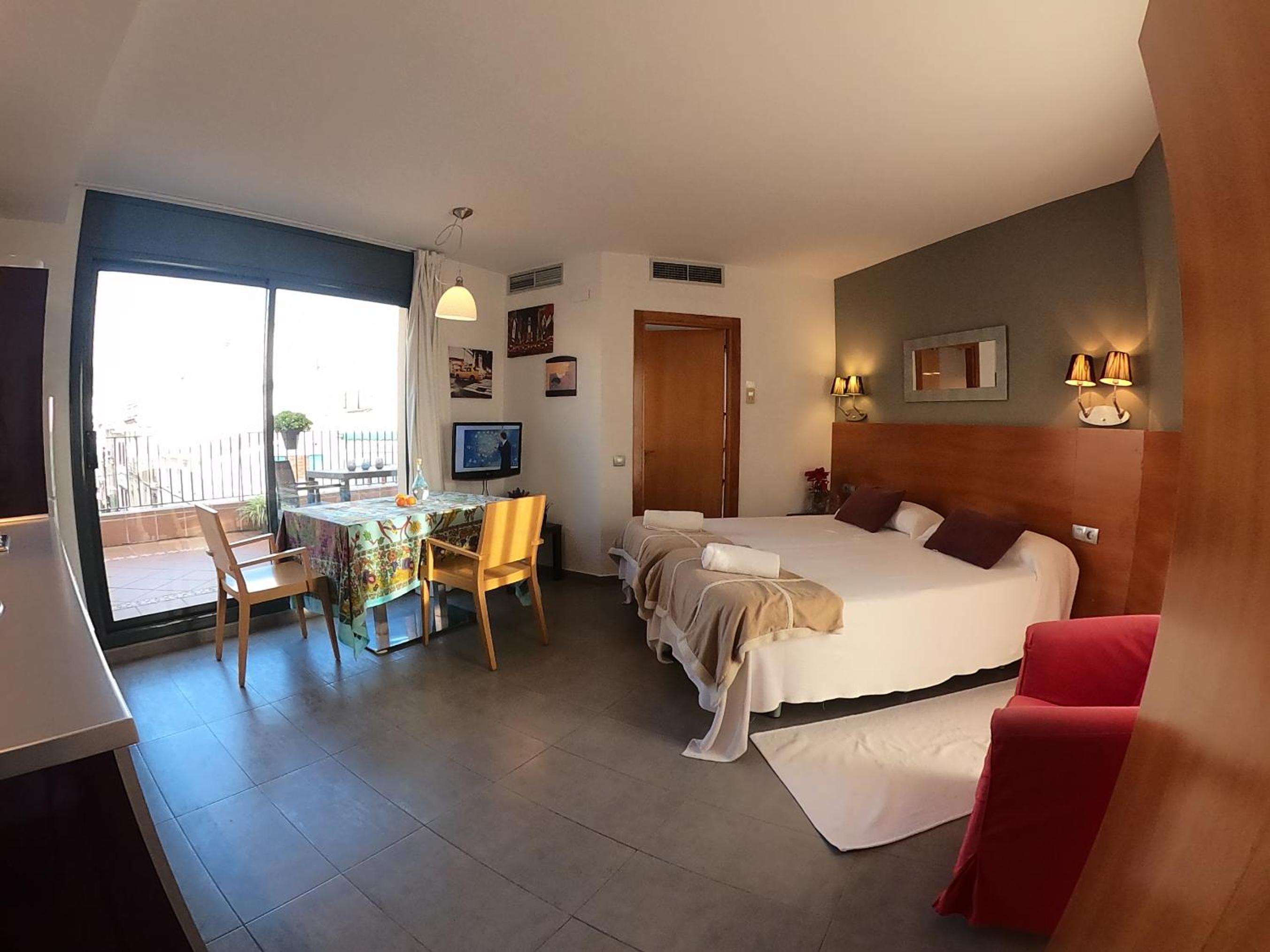 Apartamento de una habitación con terraza