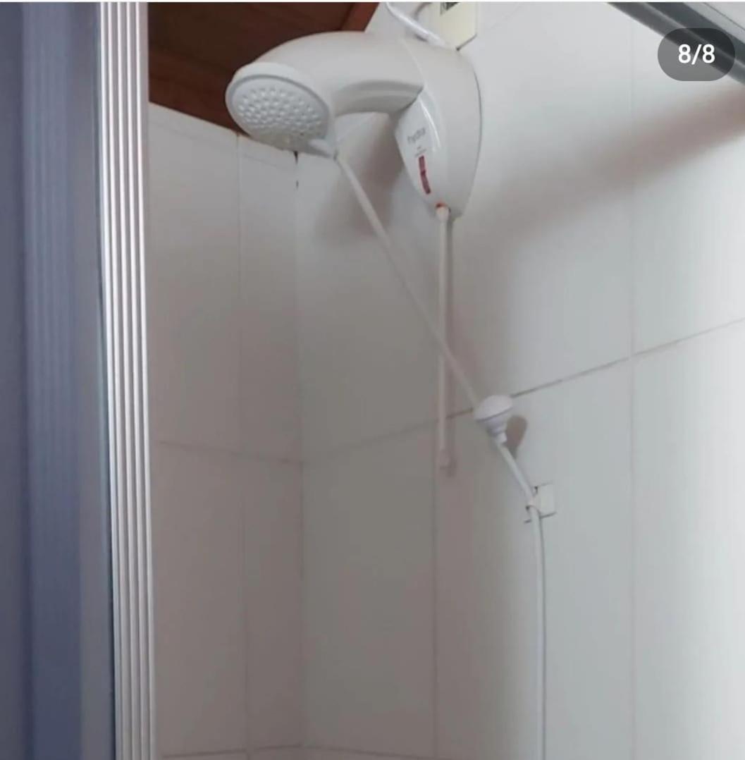 Double Room with Private Bathroom - Photo 3