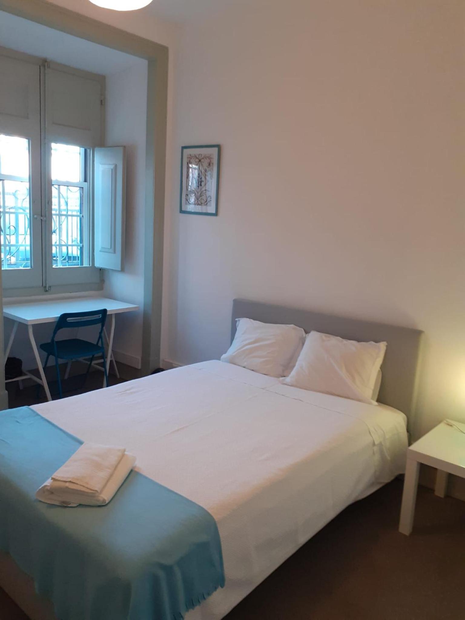 Double Room with Shared Bathroom photo 1