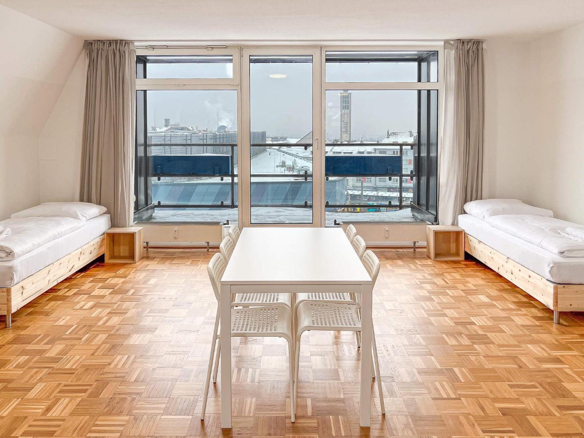 Apartment with Balcony photo 1