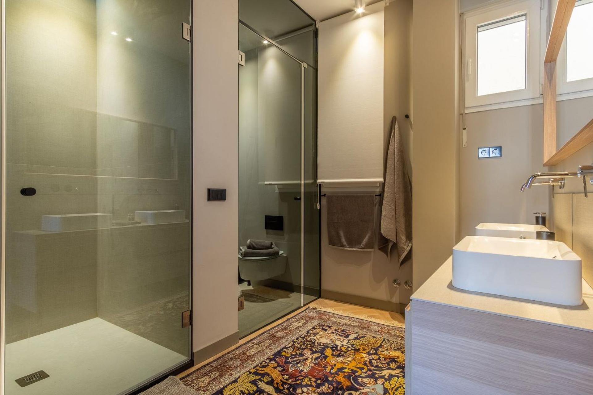 Apartamento con Balcón