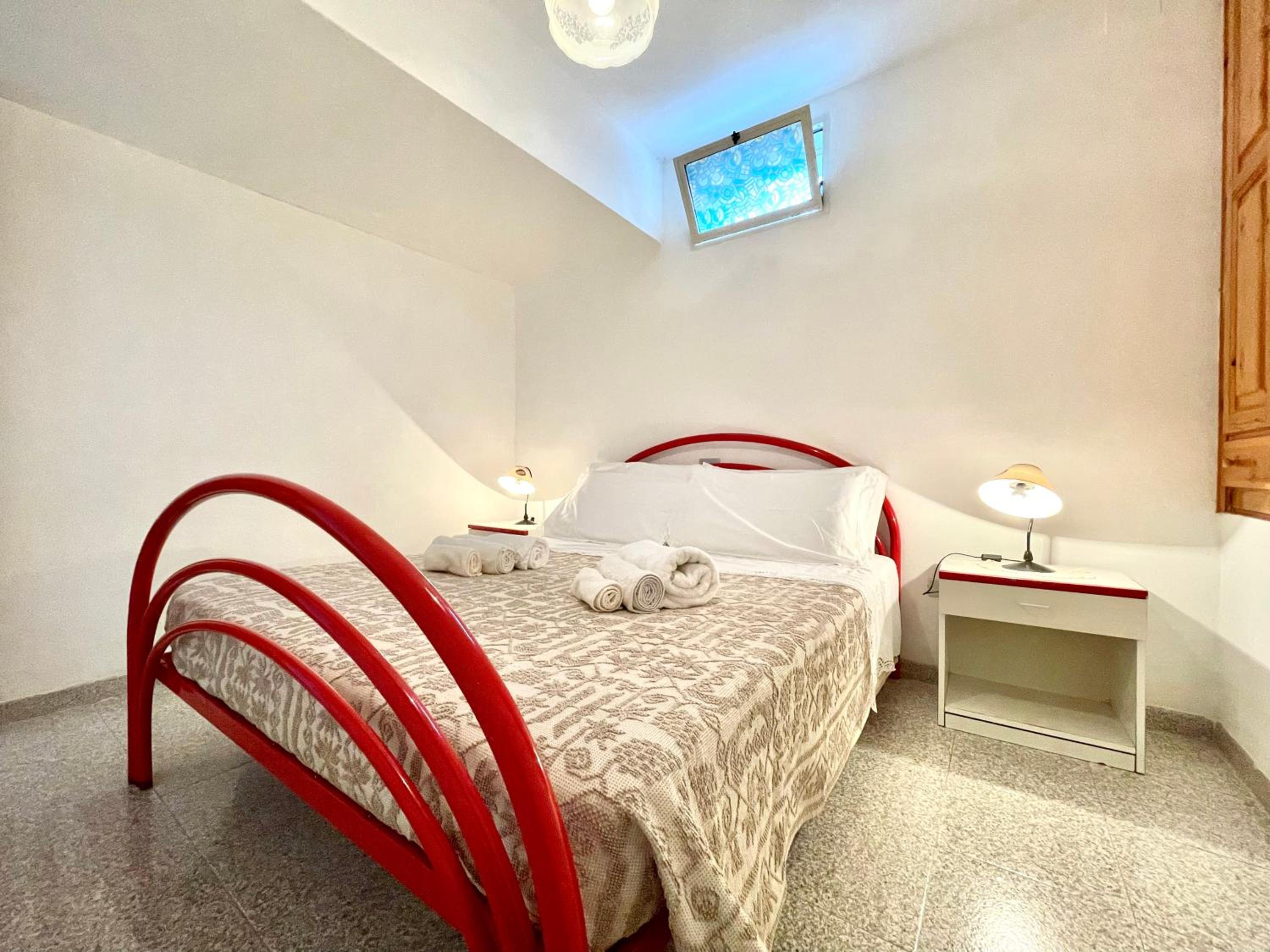Two-Bedroom House photo 2