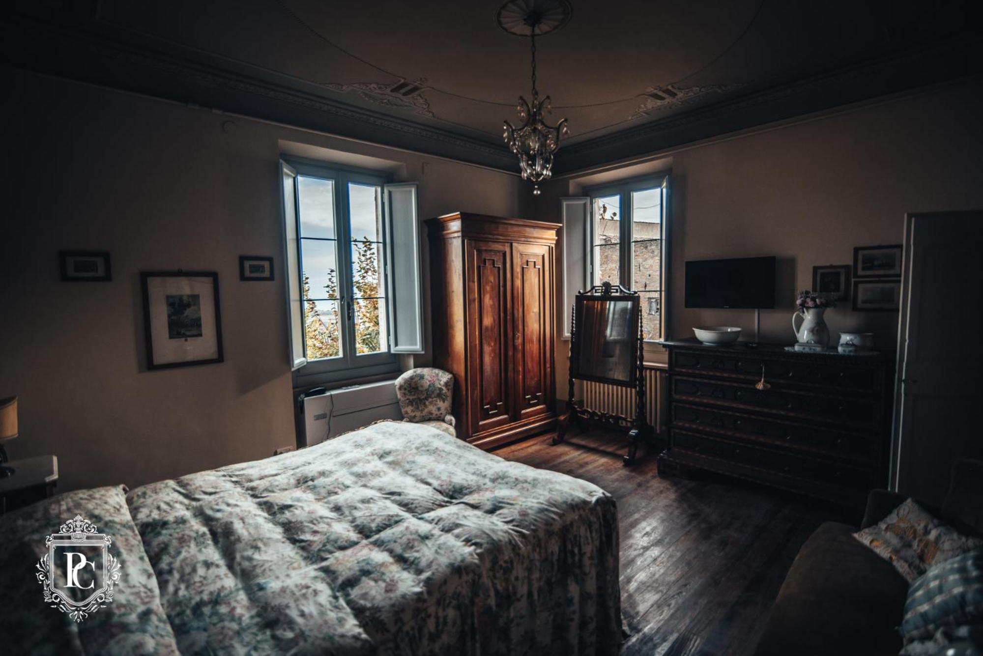 Deluxe Double Room with Sea View - Photo 11