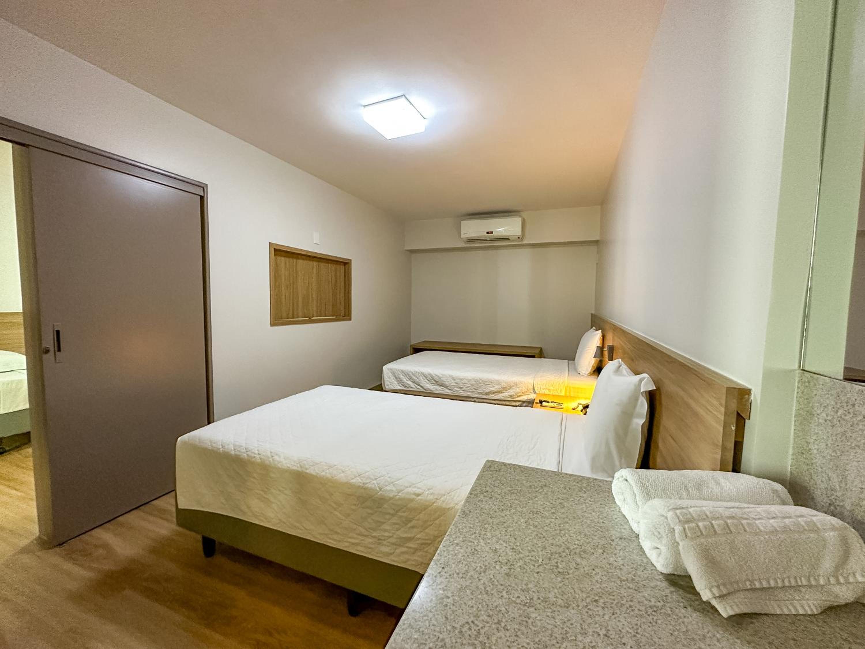 Suite Deluxe Superior 3 (twin) photo 1
