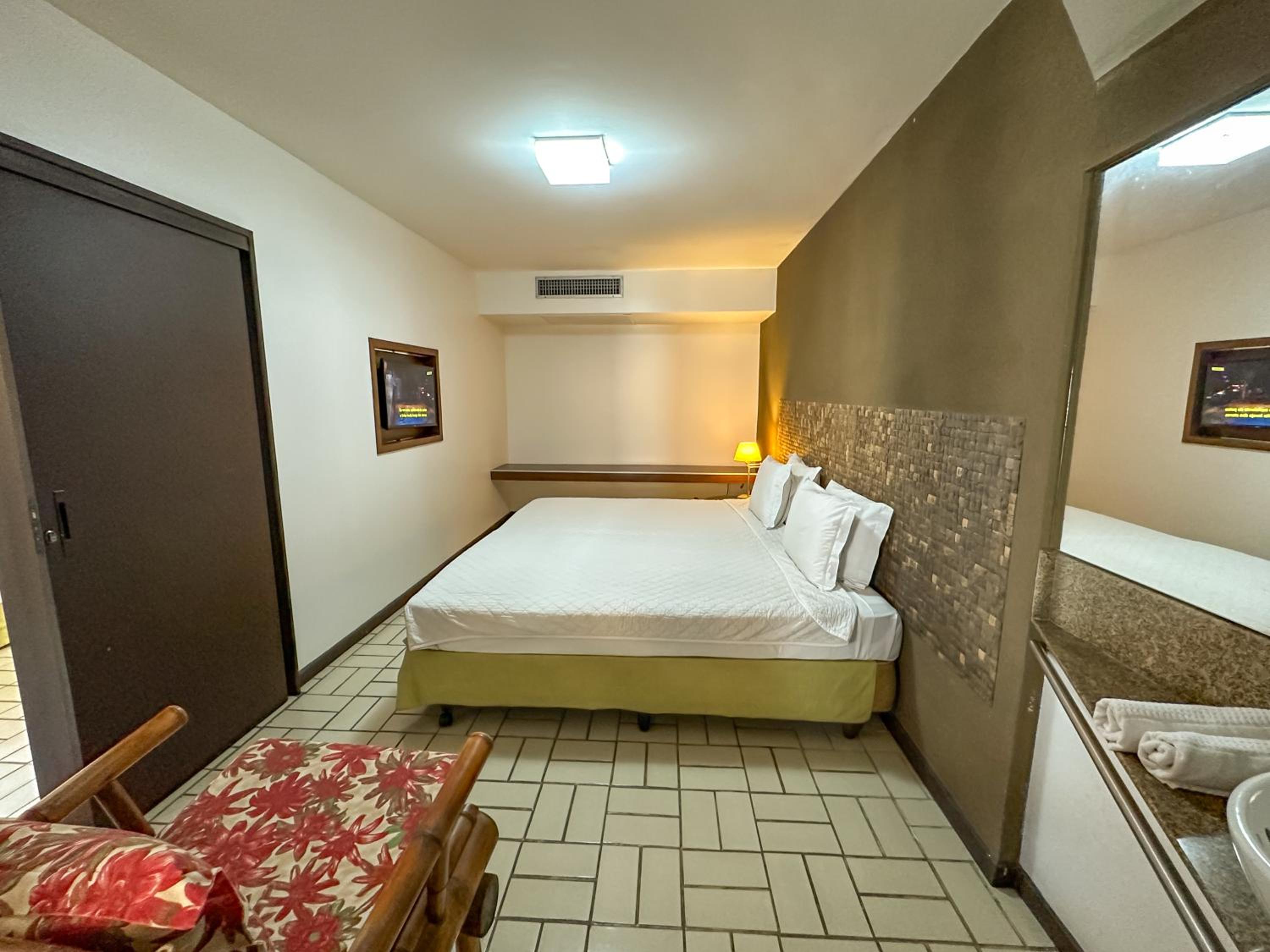 Deluxe Family Suite photo 2