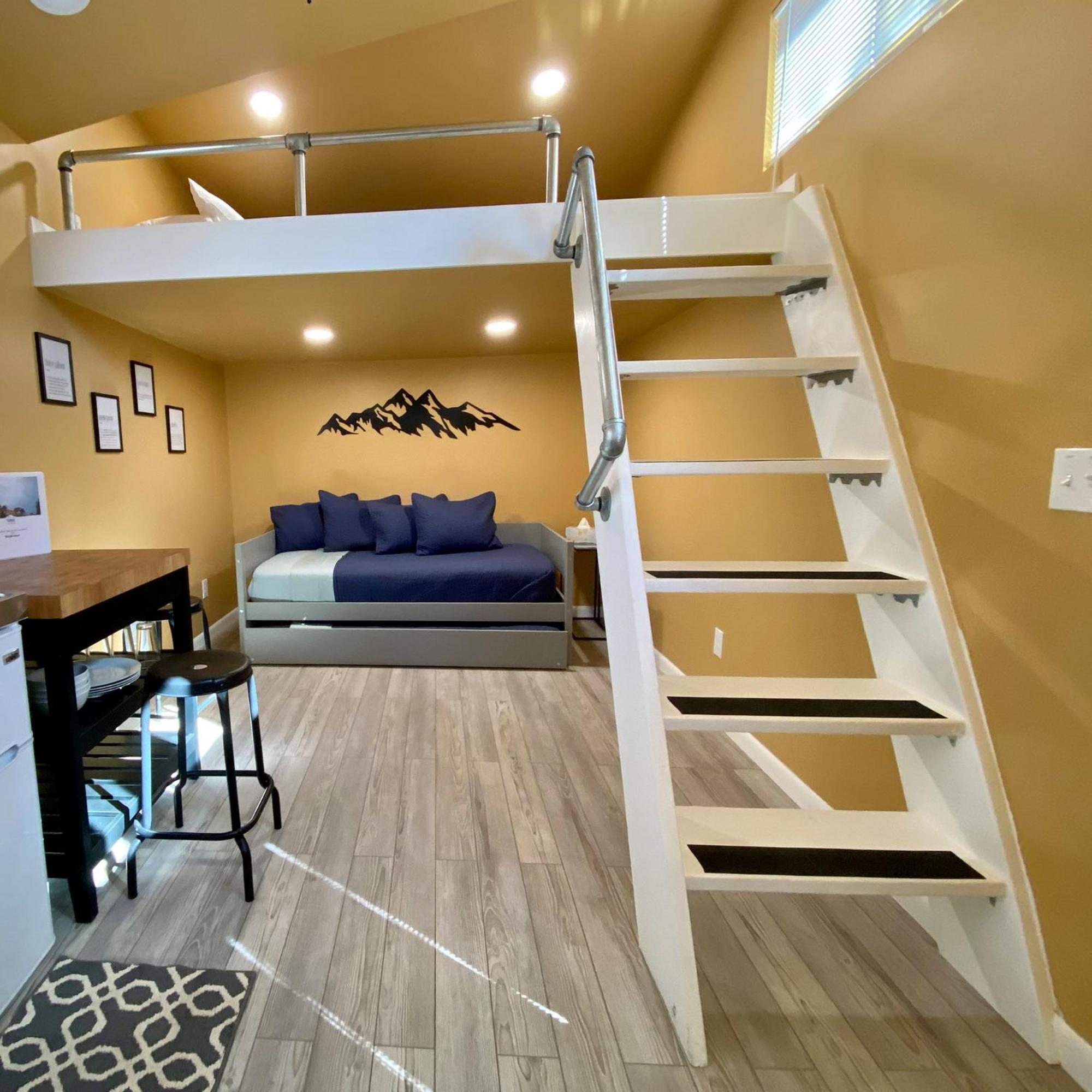 One-Bedroom House