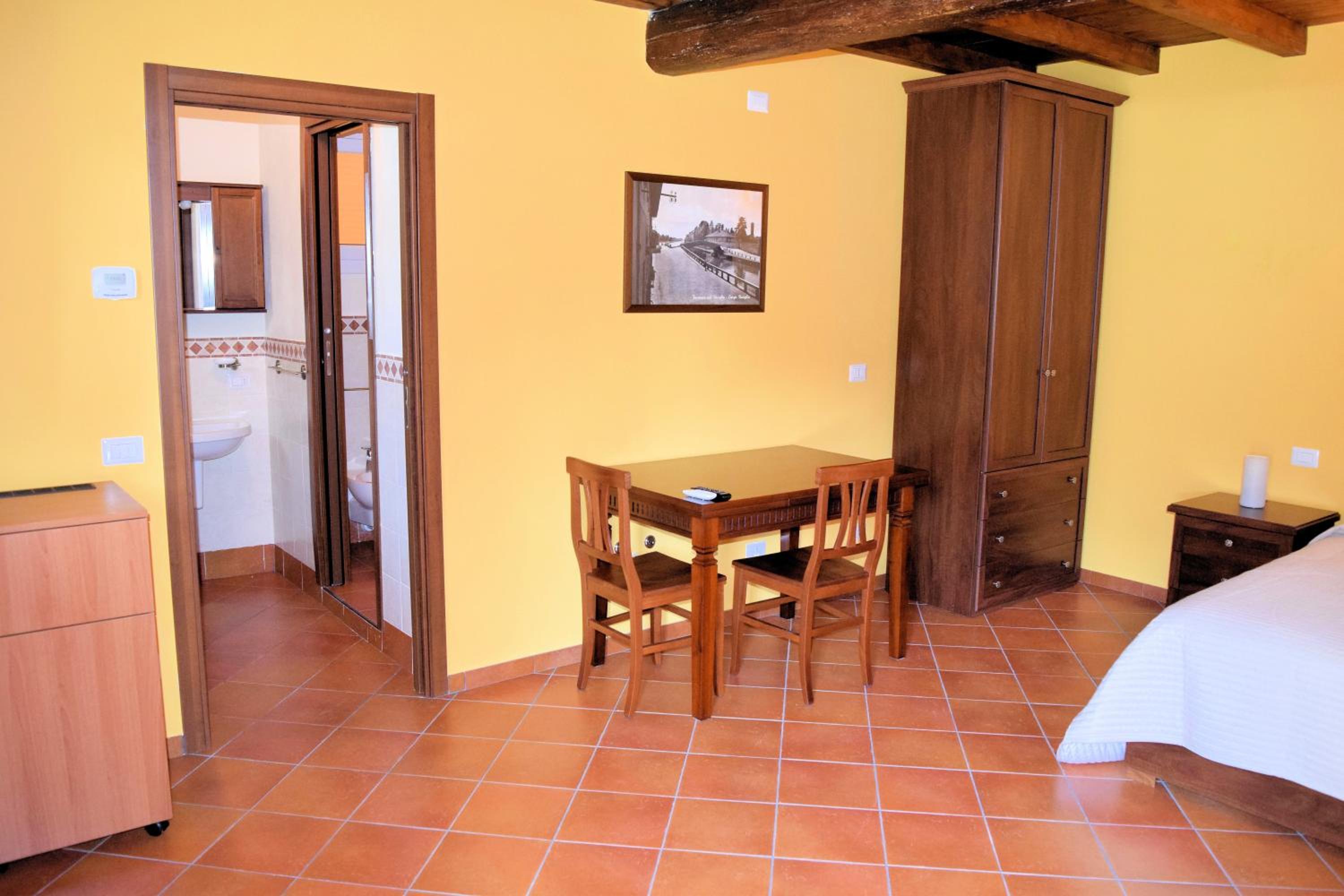 Double Room photo 2