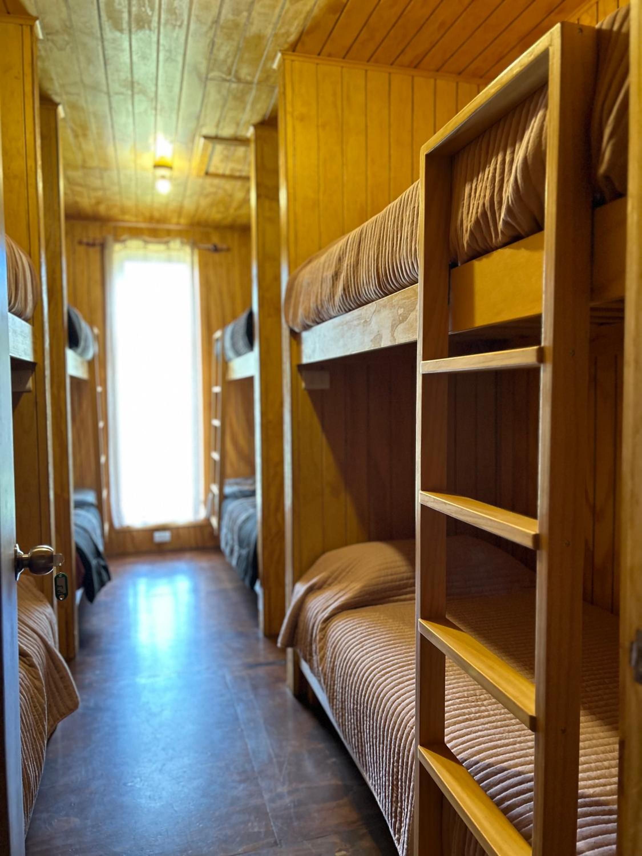 Family Room with Private Bathroom photo 1
