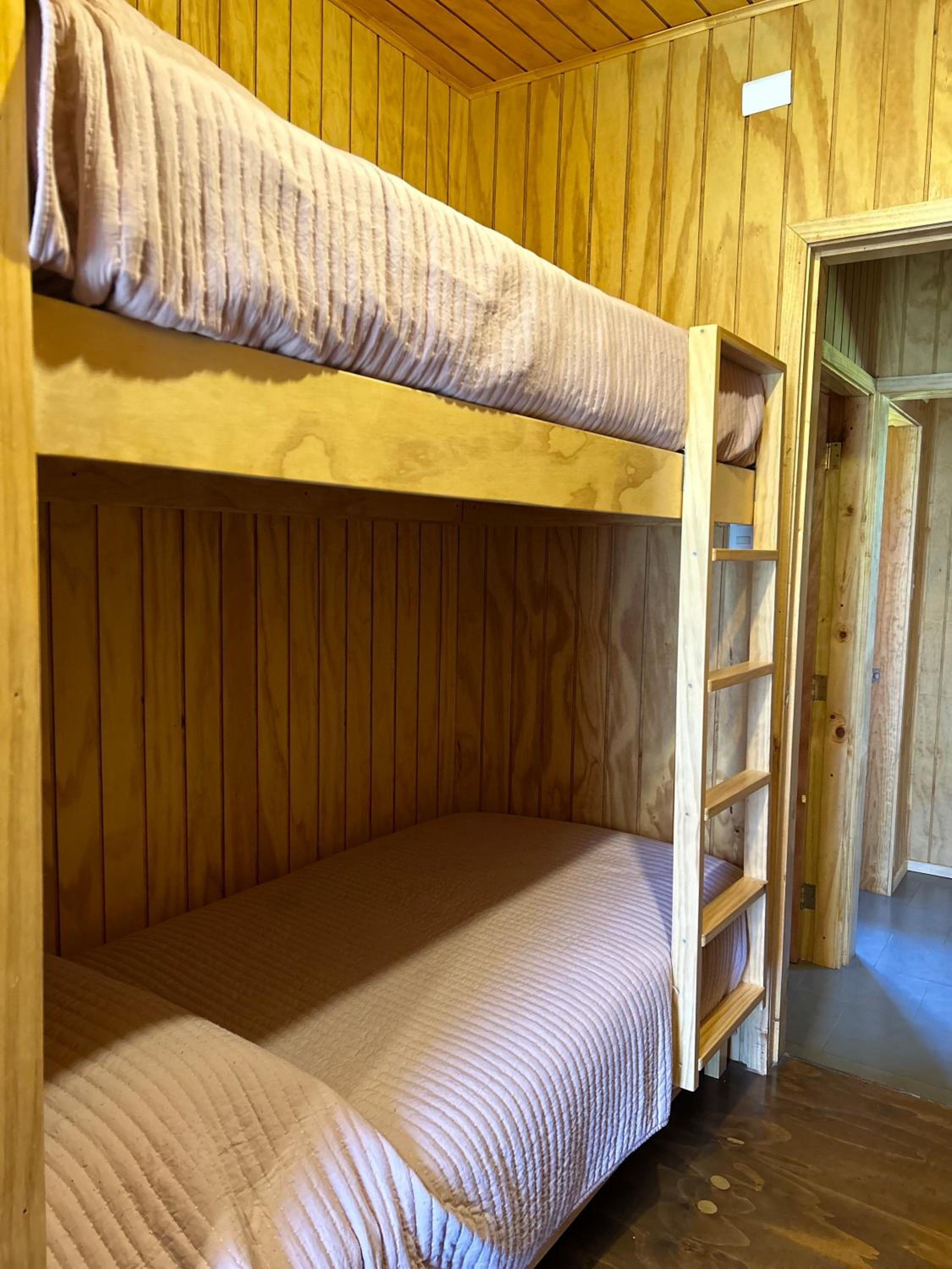 Bed in 6-Bed Dormitory Room photo 1