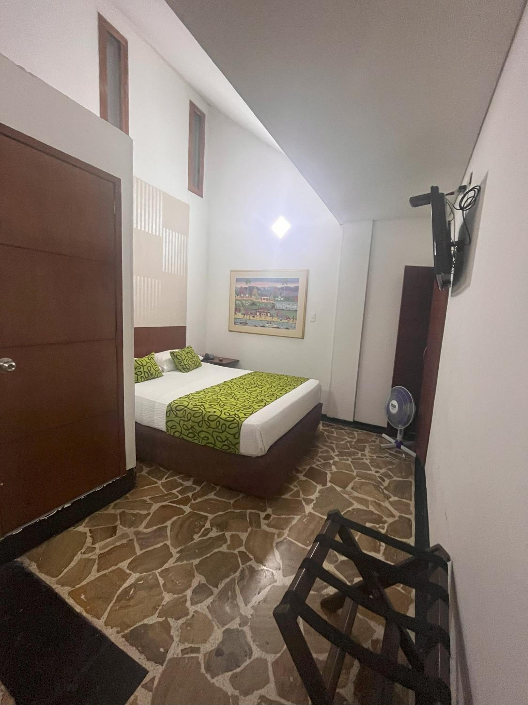 Double or Twin Room photo 1