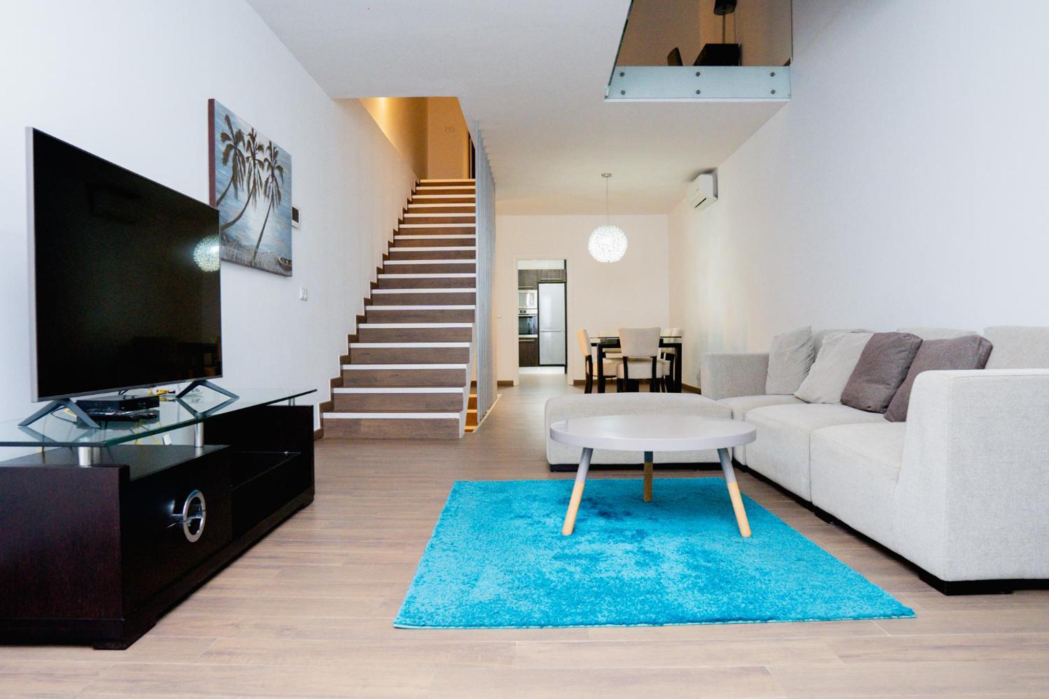 Villa photo 1
