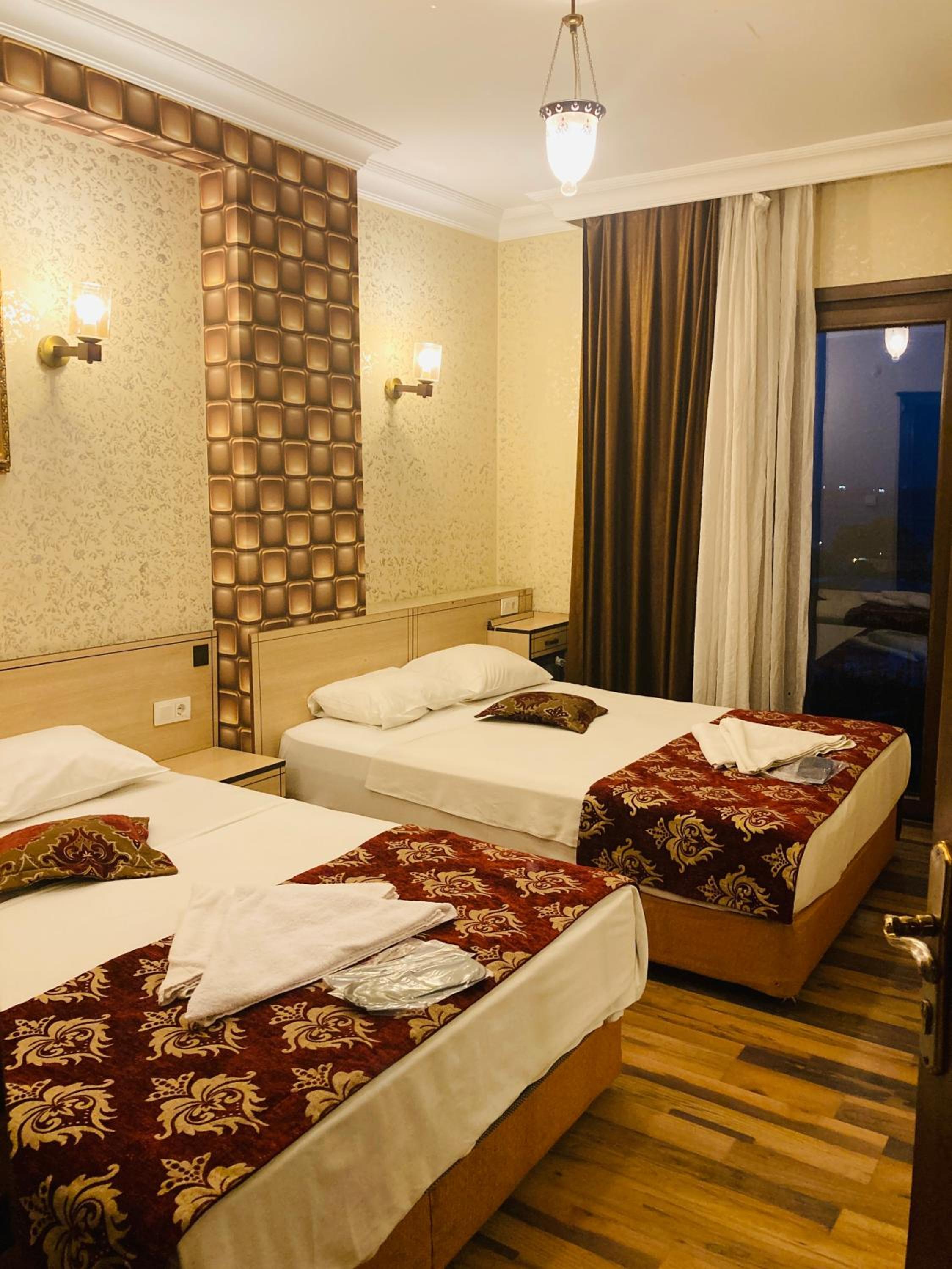 Standard Quadruple Room - Annex photo 1
