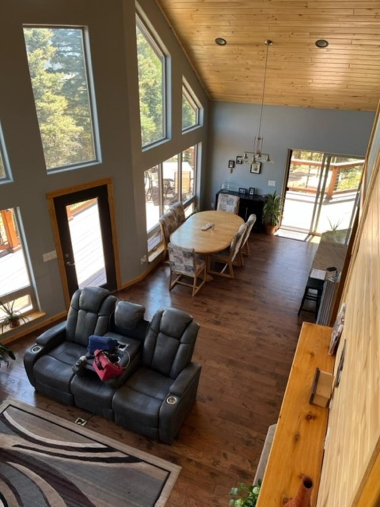 Three-Bedroom Home photo 2