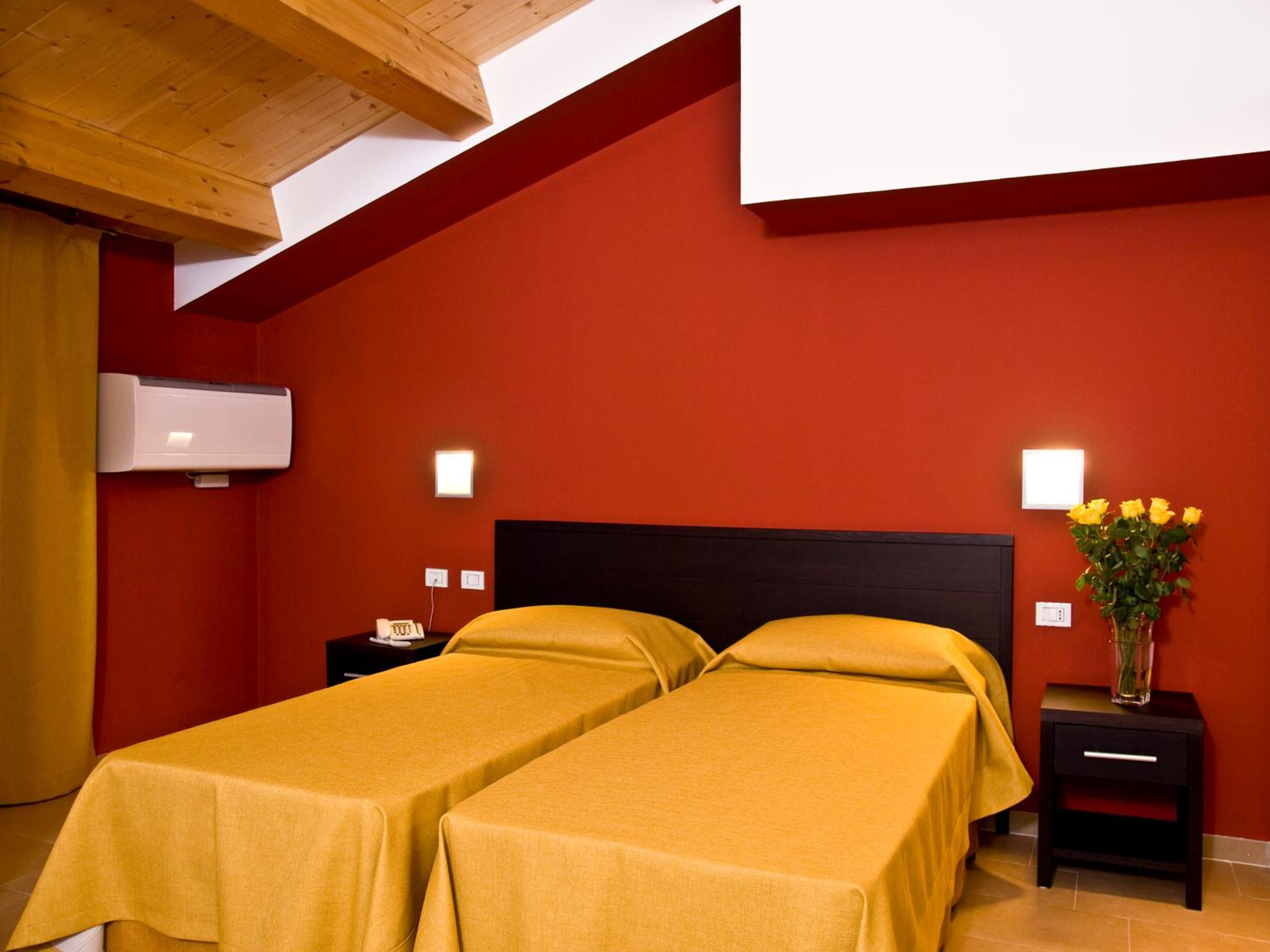 Twin Room photo 1