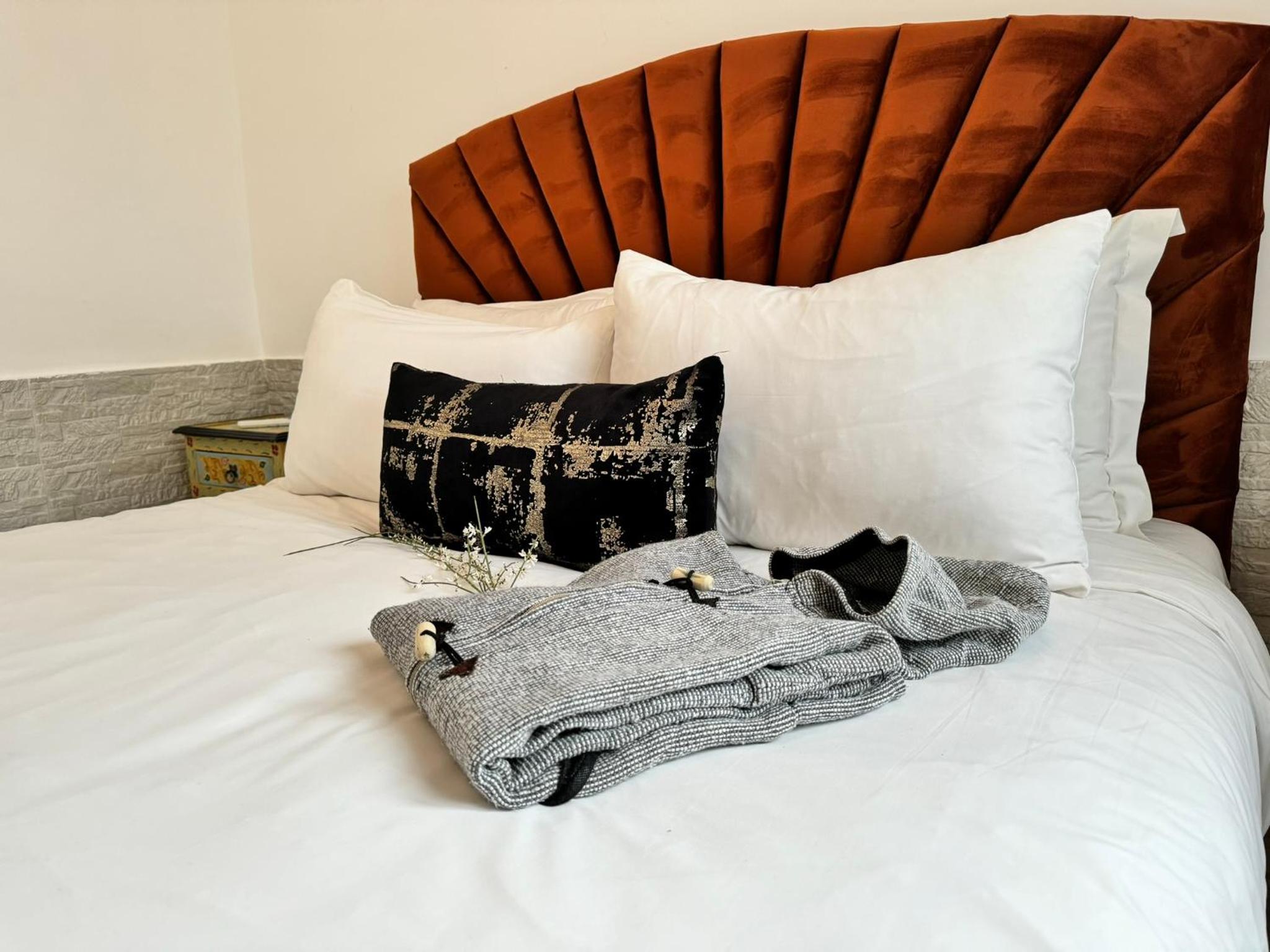 Deluxe Room - Photo 1