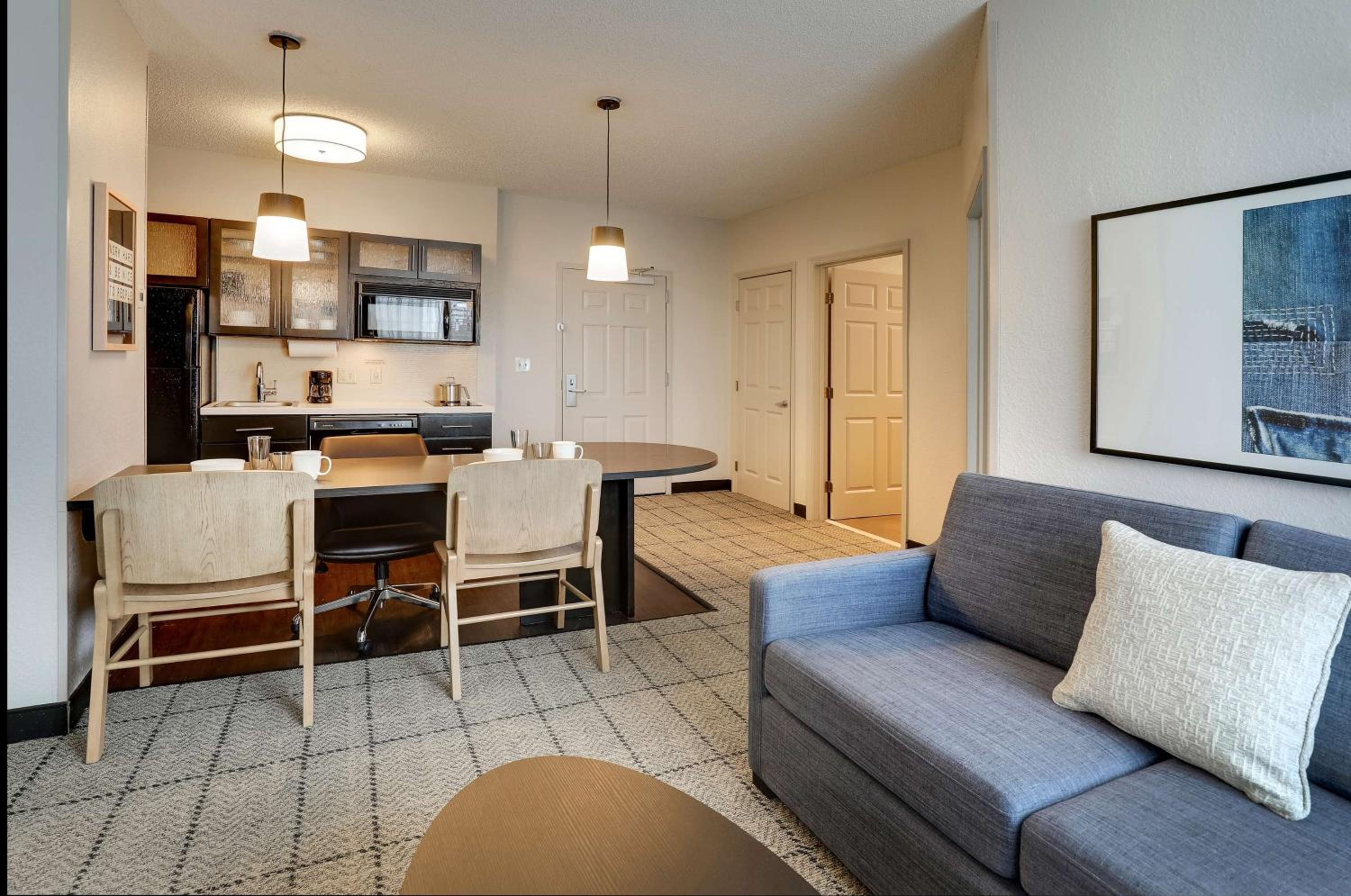 One-Bedroom King Suite with Sofa Bed-Hearing Accessible - Photo 7