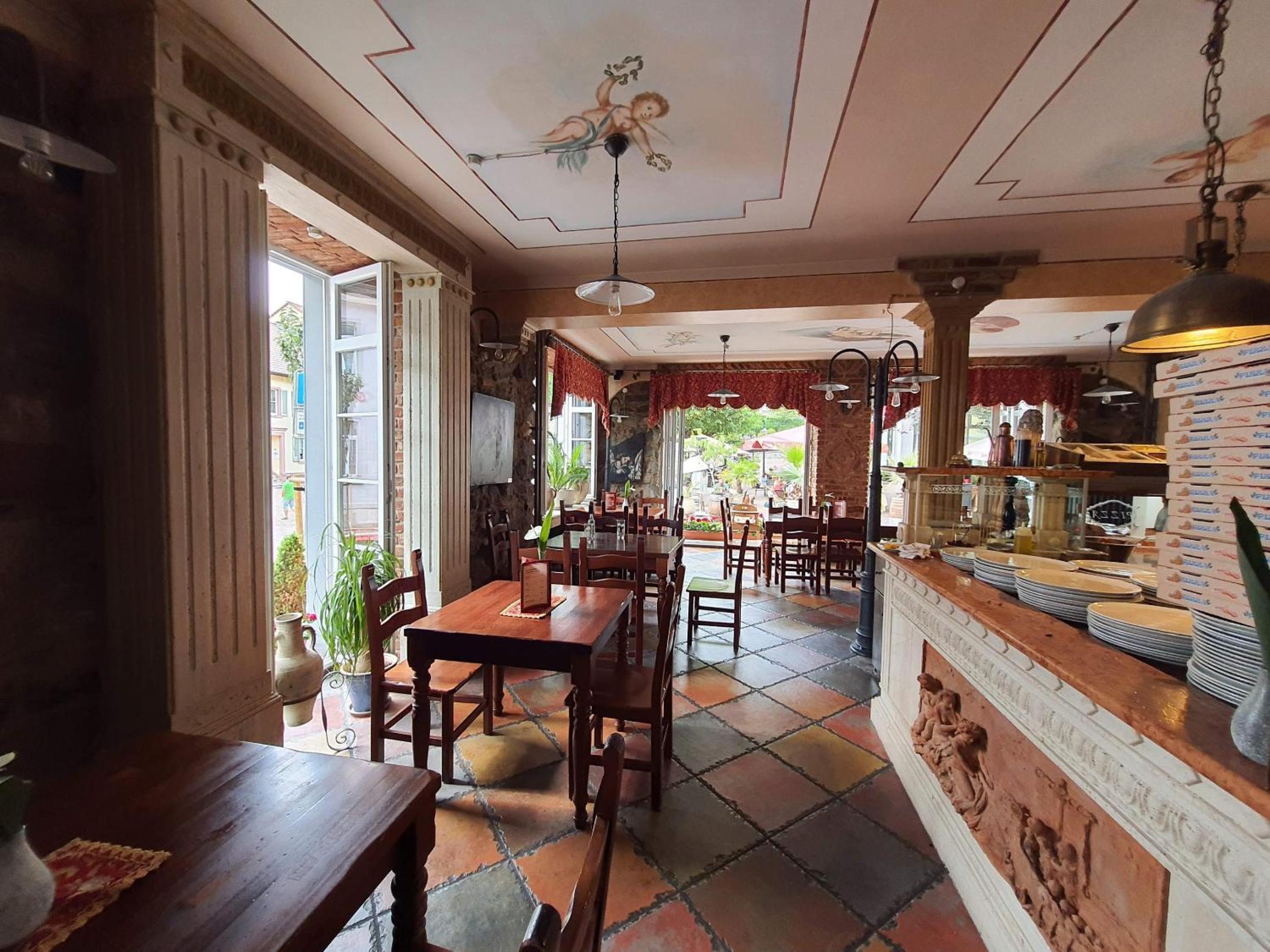 Economy Double Room - Photo 3