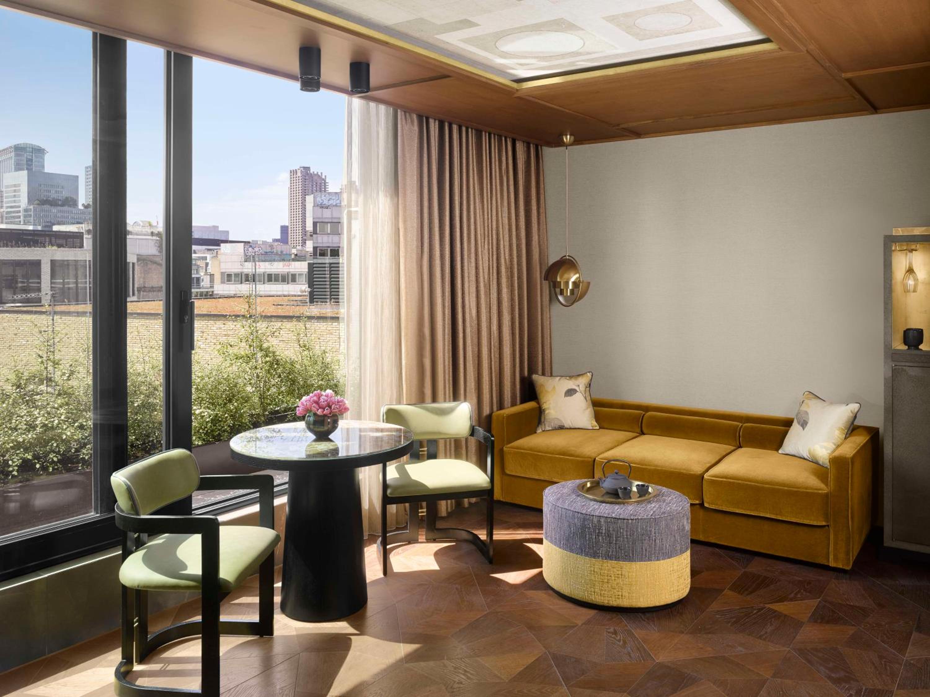 Aethos Skyline Room thumbnail 5