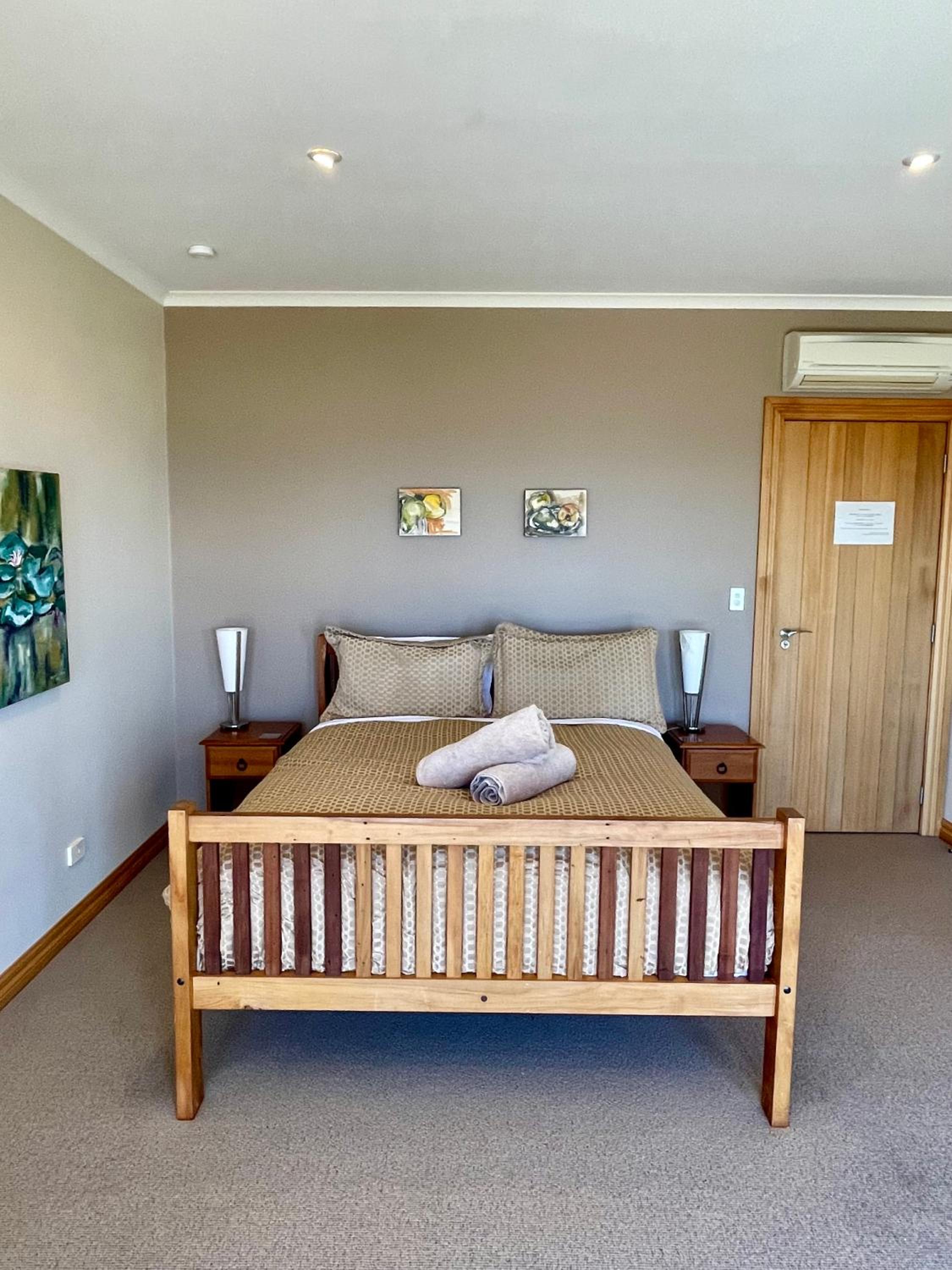 Queen Room with Sea View