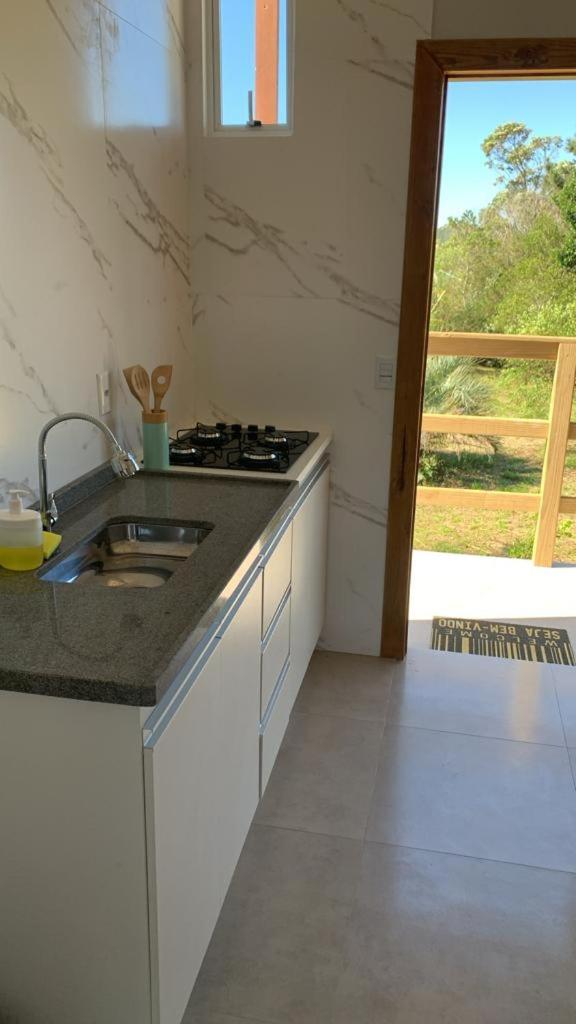Two-Bedroom House - Photo 2