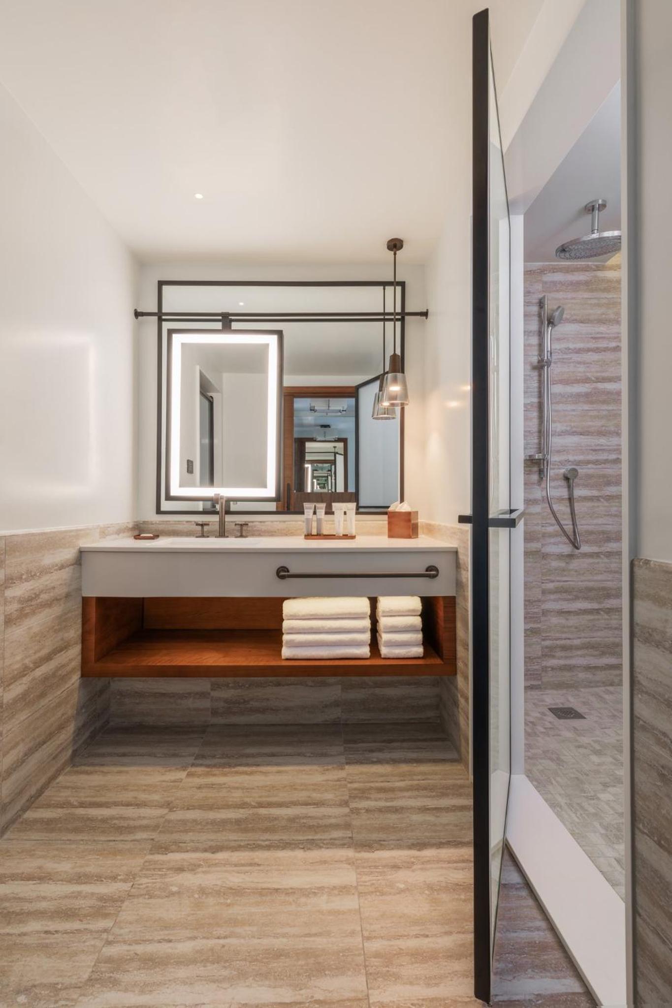 Karaman suite with Slope View photo 2