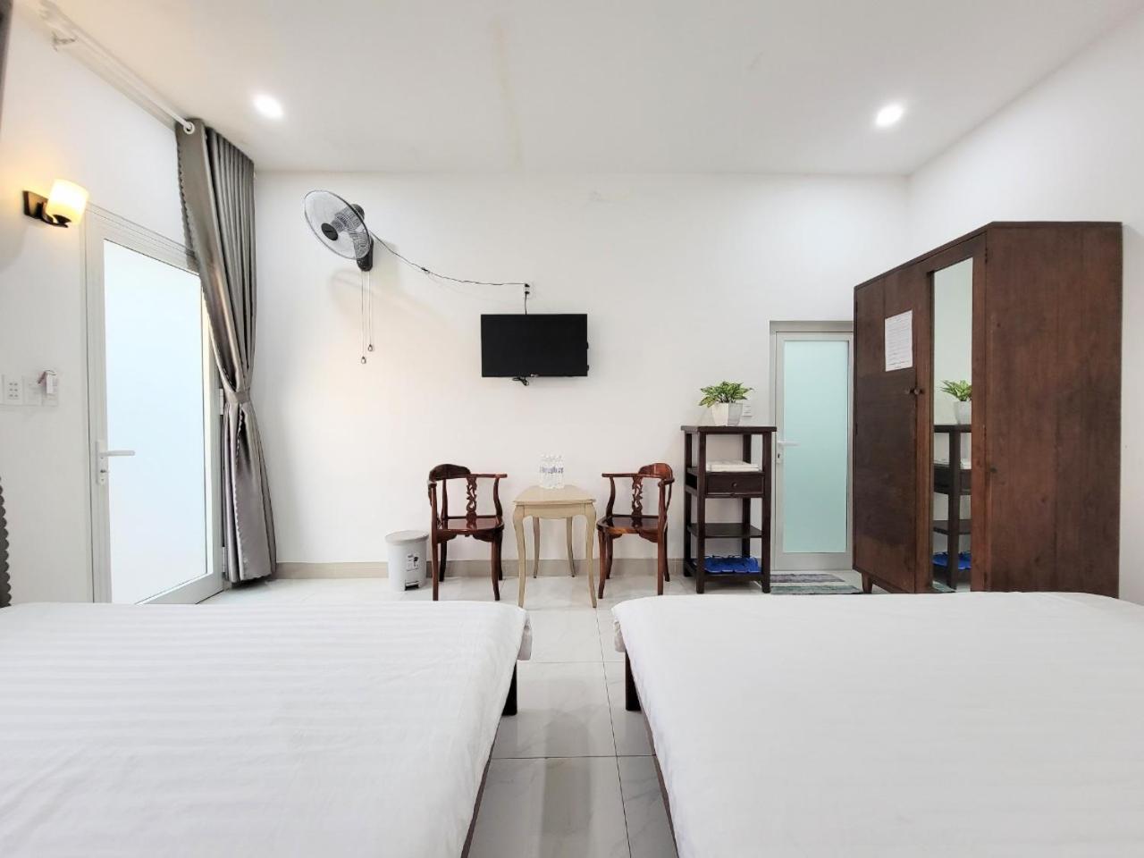 Quadruple Room - Photo 8